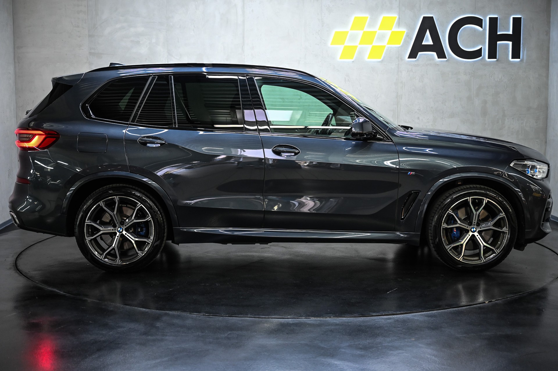BMW X5 45e xDrive SAG M Paket-image-10