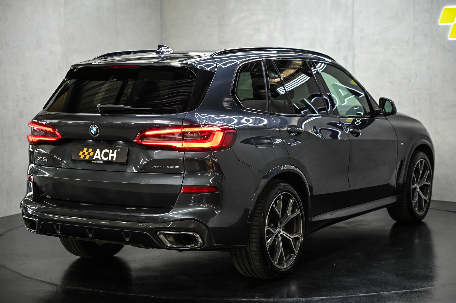 BMW X5 45e xDrive SAG M Paket-image-8