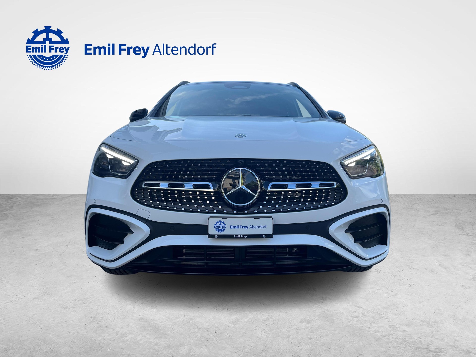 MERCEDES-BENZ GLA 250 e EQ Star AMG Line-image-7