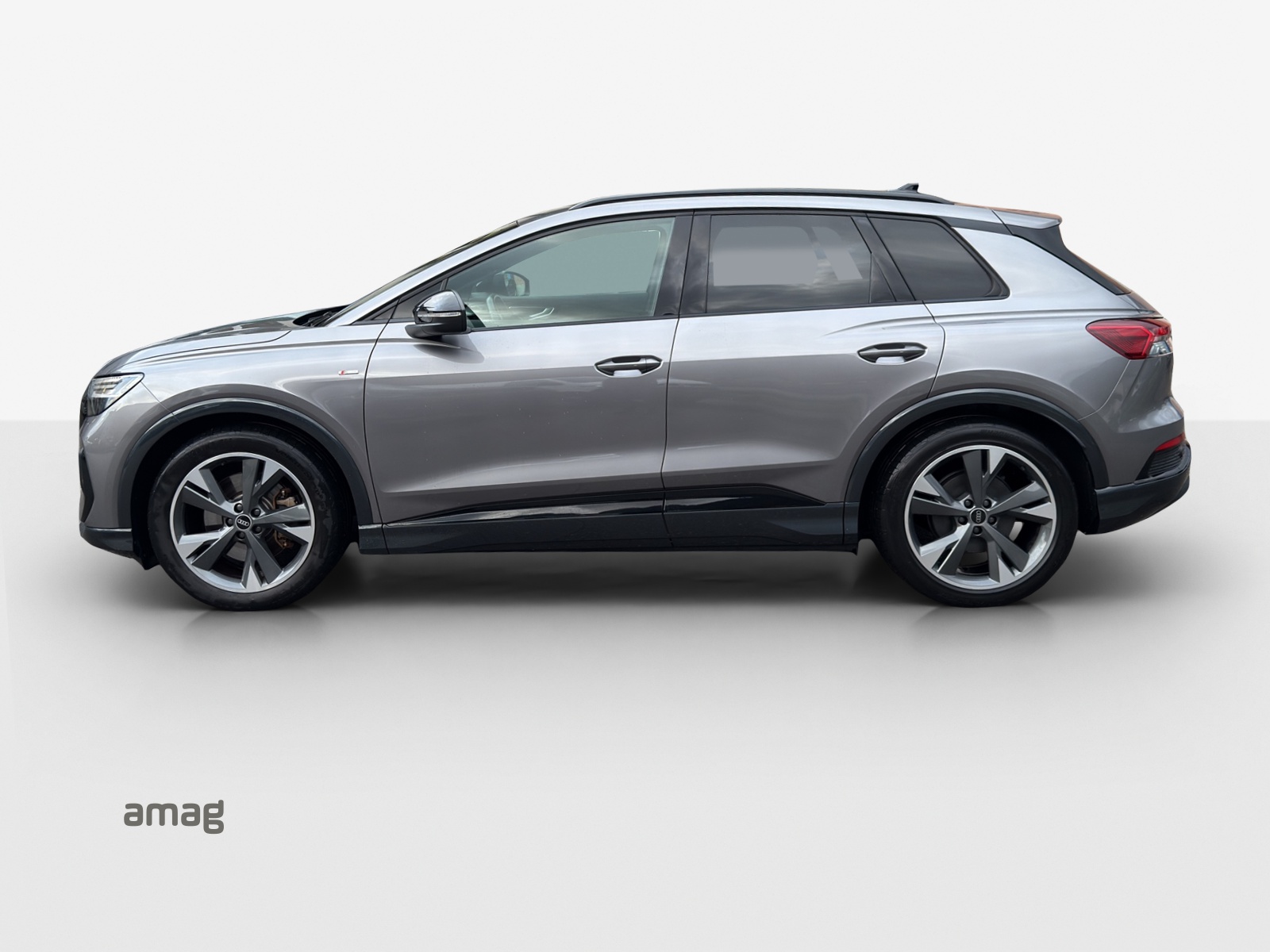 AUDI Q4 e-tron 50 quattro-image-1