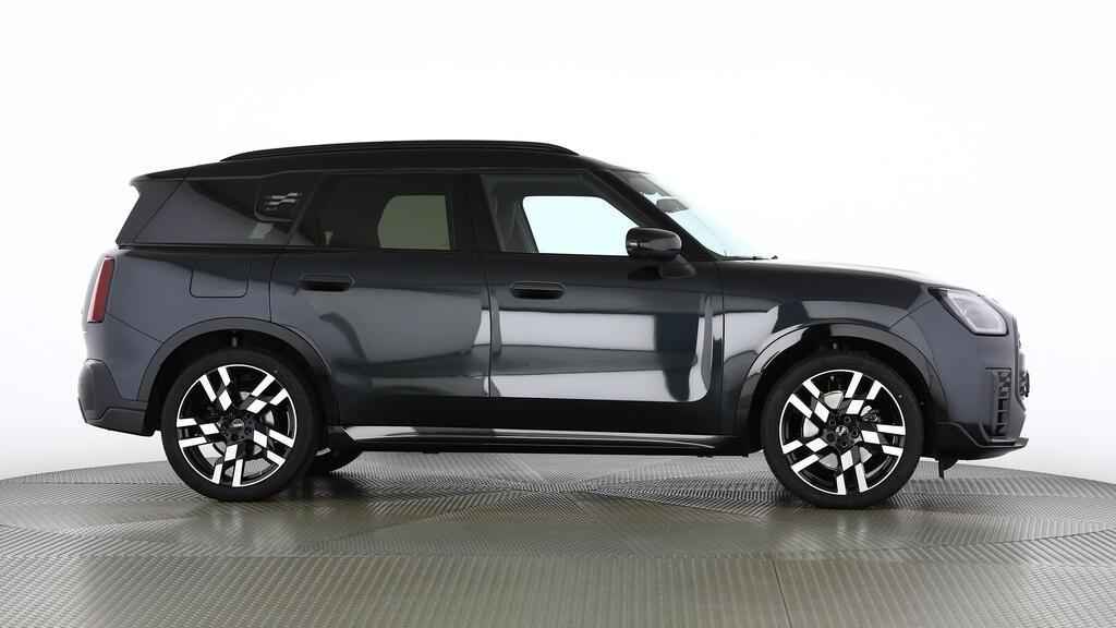 MINI Countryman S ALL4-image-1