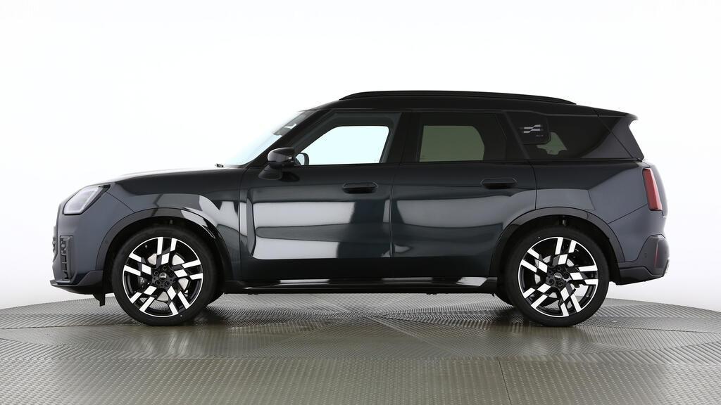 MINI Countryman S ALL4-image-2