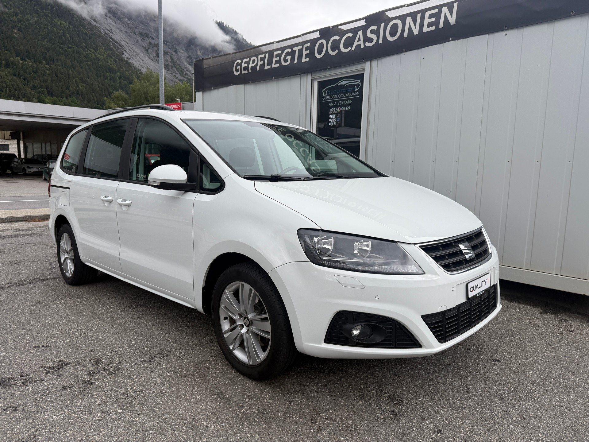 SEAT Alhambra 2.0 TDI Style 4Drive *TOPZUSTAND* MANUELL* 7 PLÄTZE*-showroom-element-1