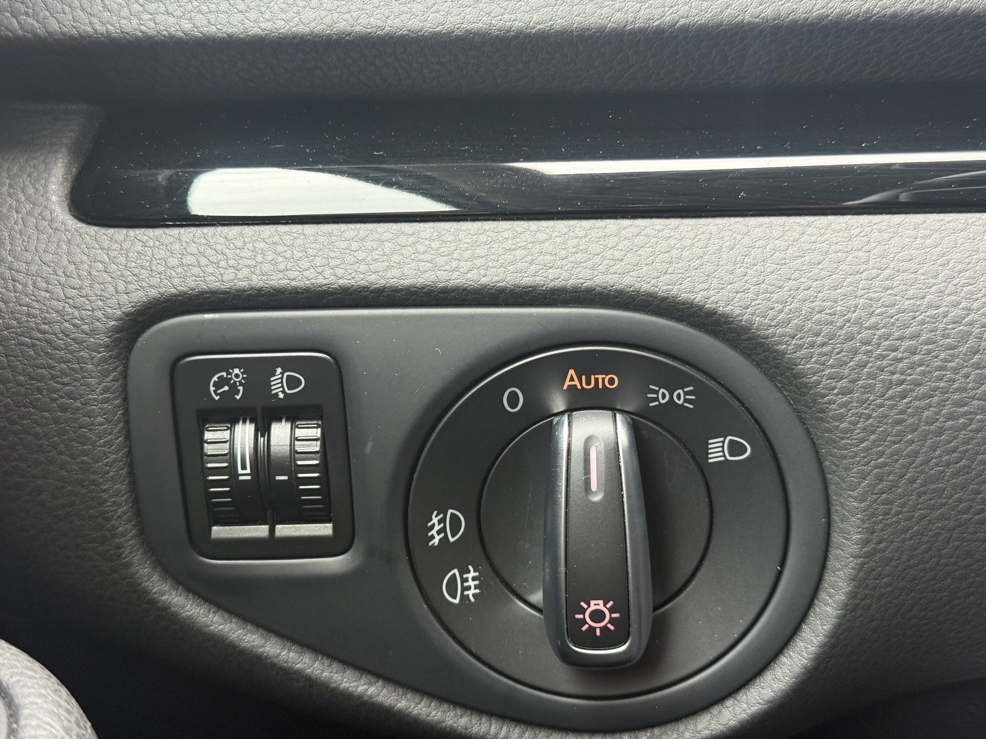 SEAT Alhambra 2.0 TDI Style 4Drive *TOPZUSTAND* MANUELL* 7 PLÄTZE*-image-29