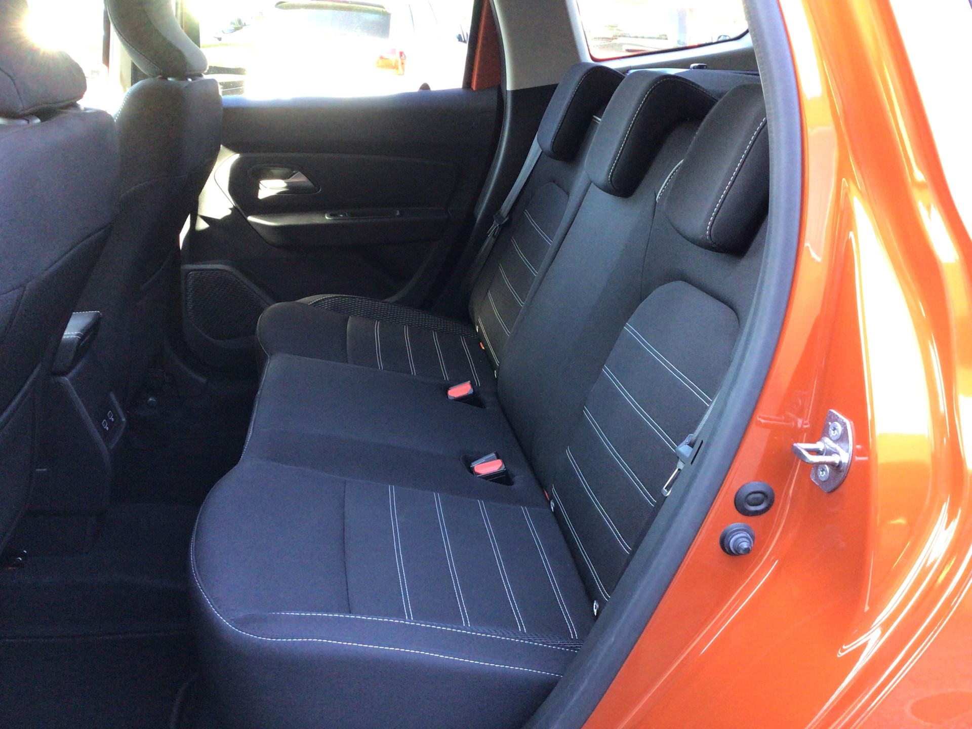 DACIA Duster TCe 150 Prestige EDC 4x2-image-6