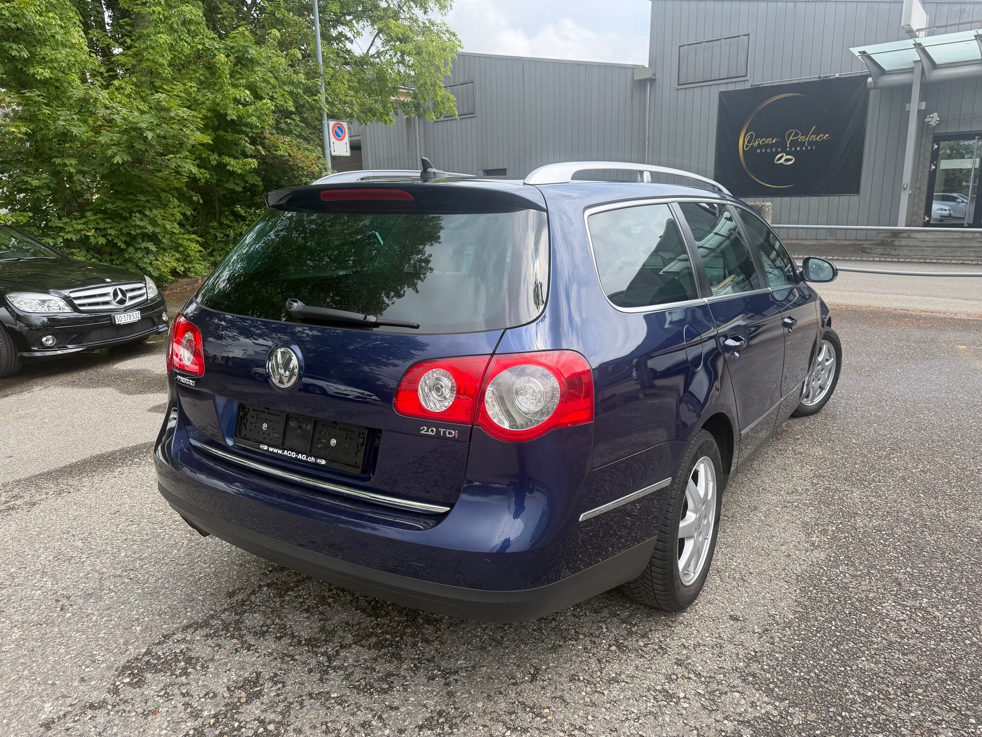 VW Passat Variant 2.0 TDI Highline DSG * Voll-Leder * Navigation * Xenon * PDC V&H * Tempomat * Letzte MFK 11.2024 * B5a-image-4