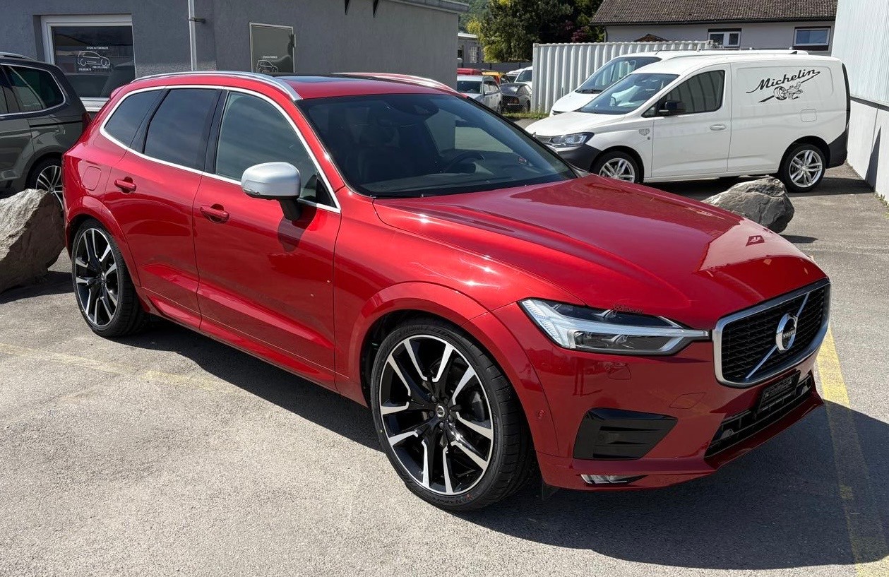 VOLVO XC60 D5 AWD R-Design Geartronic