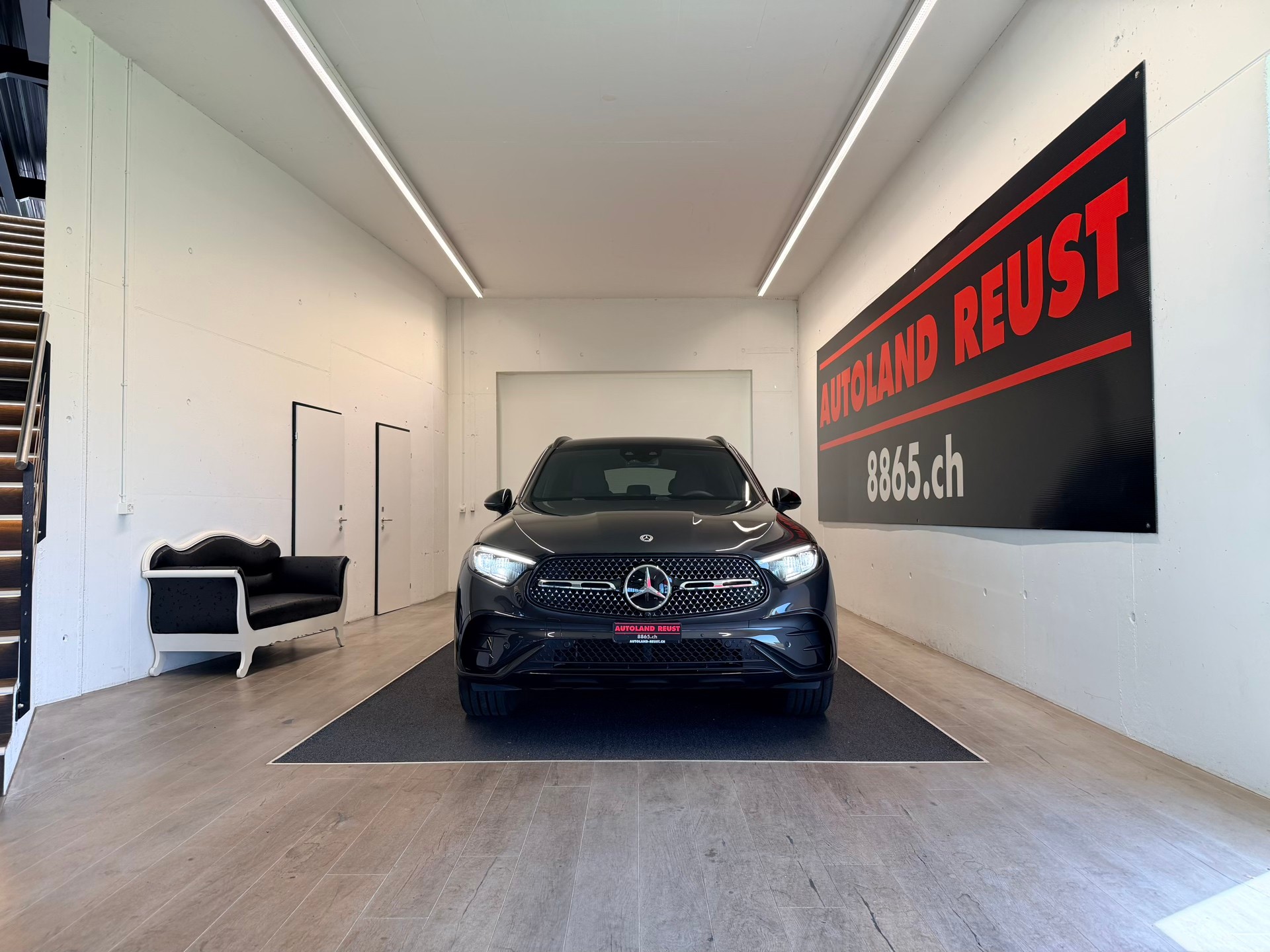 MERCEDES-BENZ GLC 300 d AMG 4Matic 9G-Tronic-image-1