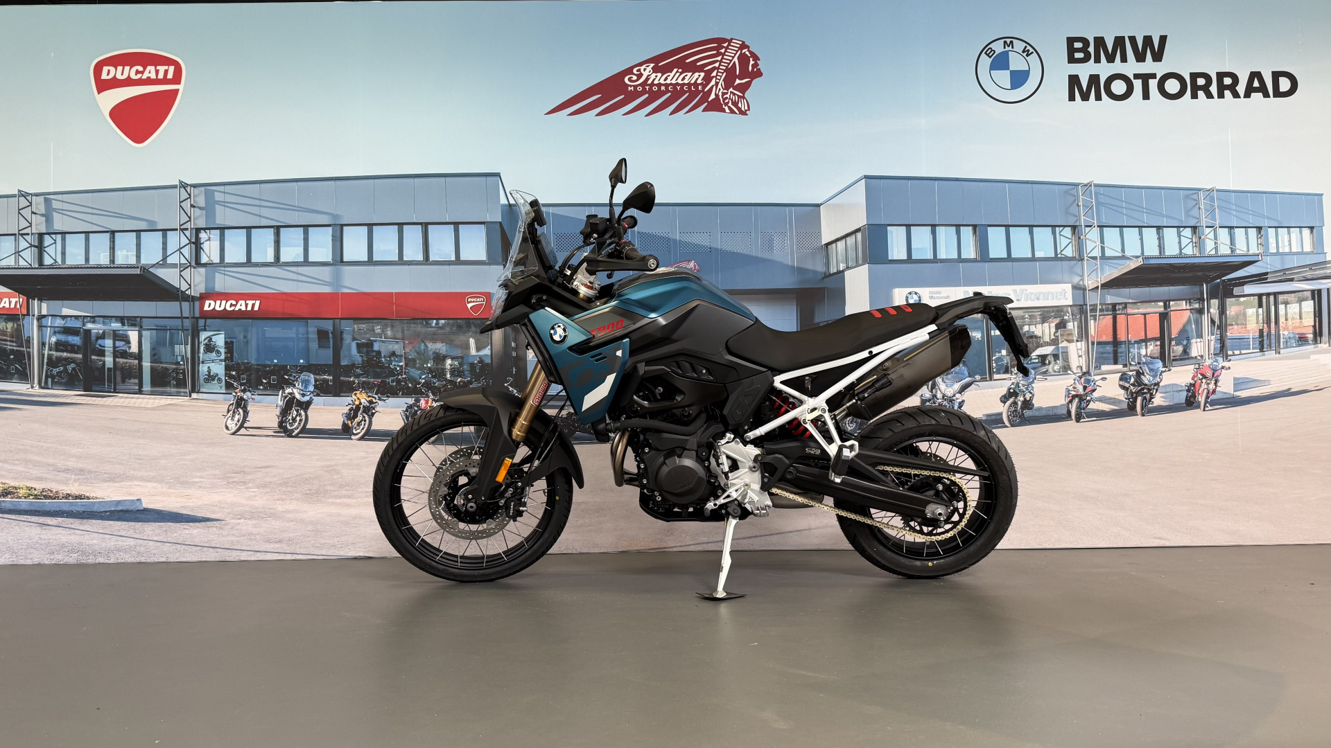 BMW F 900 GS Passion Leasing à partir de 2.9%-showroom-element-3
