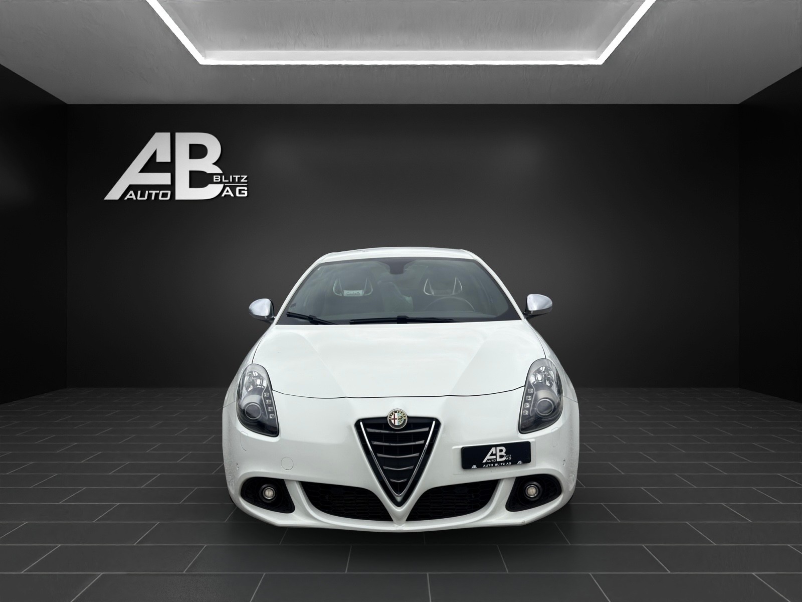 ALFA ROMEO Giulietta 1750 TBi Quadrifoglio Verde TCT mit 241 PS