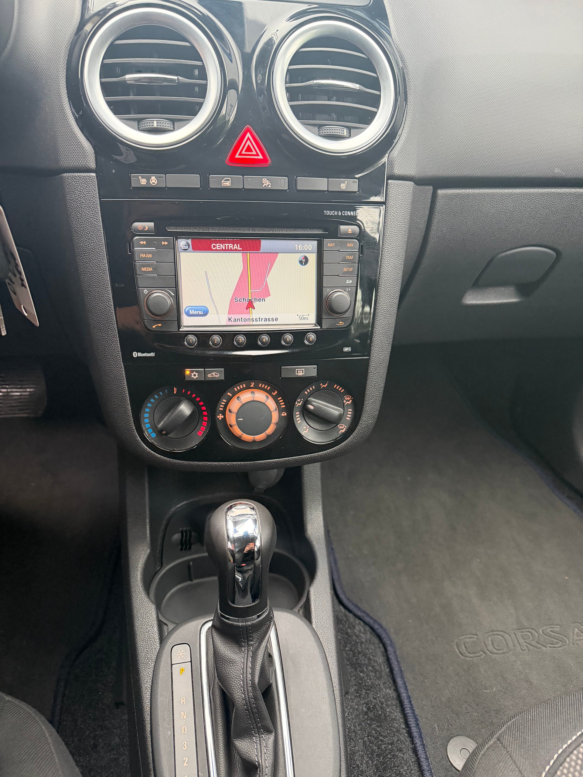 OPEL Corsa 1.4 TP Color Edition Automatic-image-12
