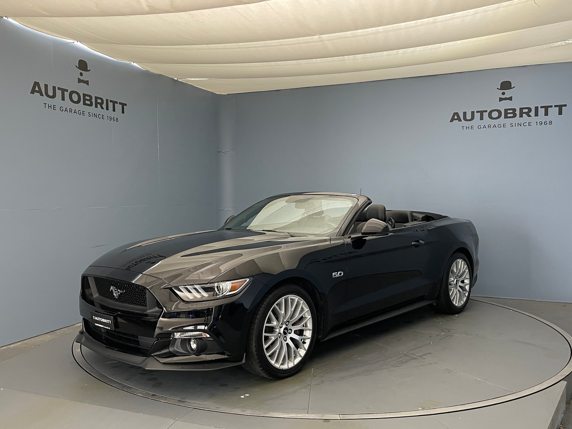 FORD Mustang Convertible 5.0 V8 GT-image-0