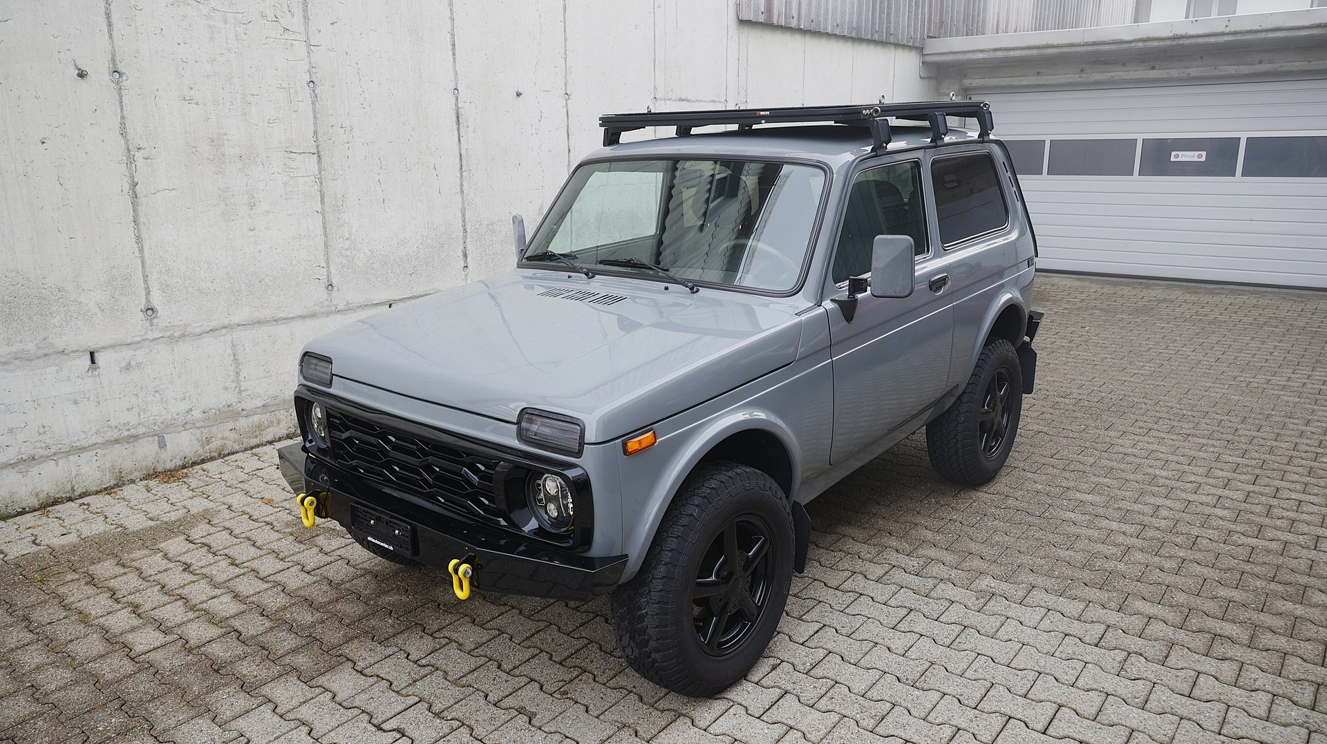 LADA Niva 4x4 1.7i-image-8