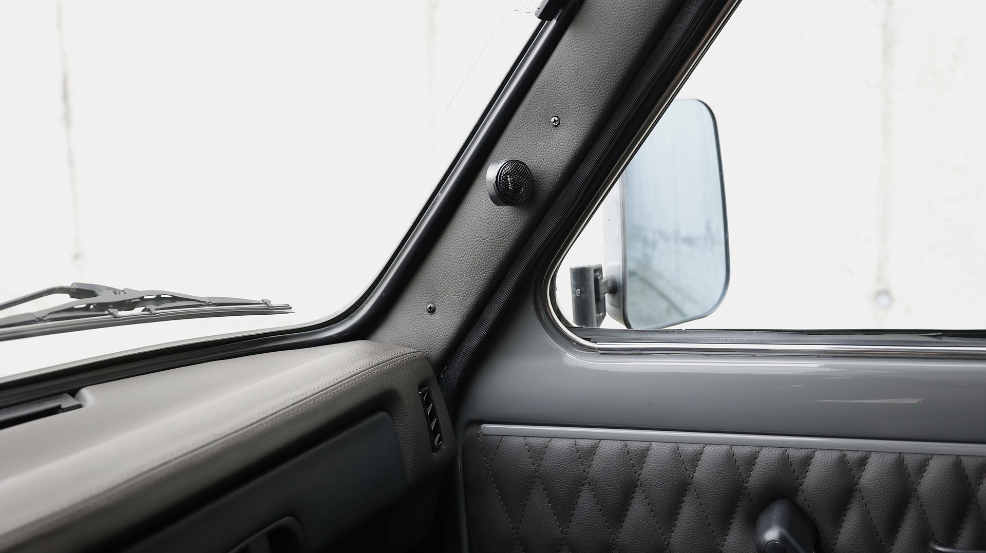 LADA Niva 4x4 1.7i-image-21