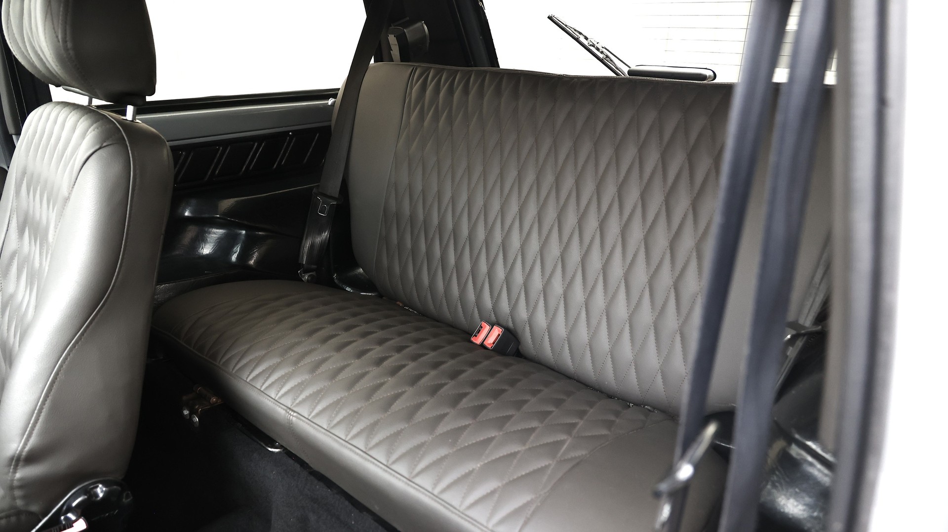 LADA Niva 4x4 1.7i-image-16