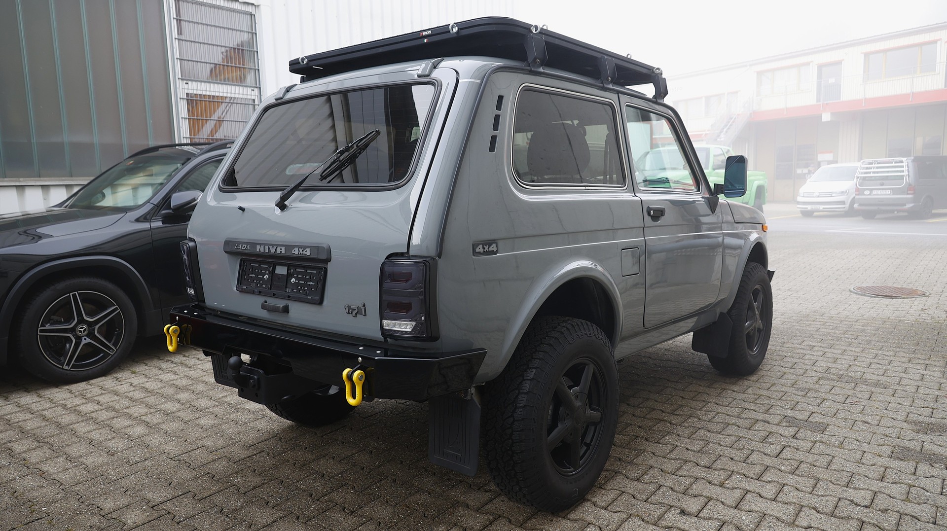 LADA Niva 4x4 1.7i-image-4