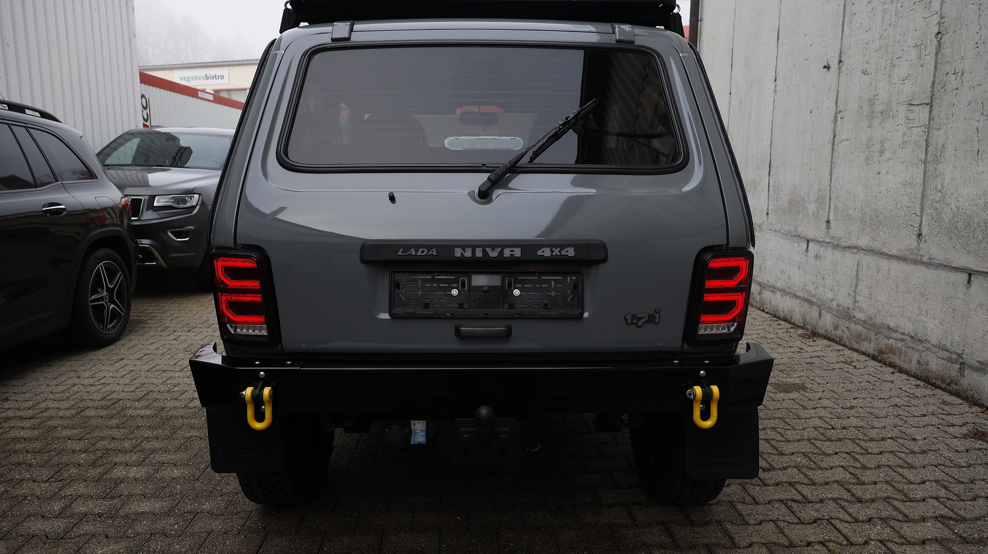 LADA Niva 4x4 1.7i-image-11