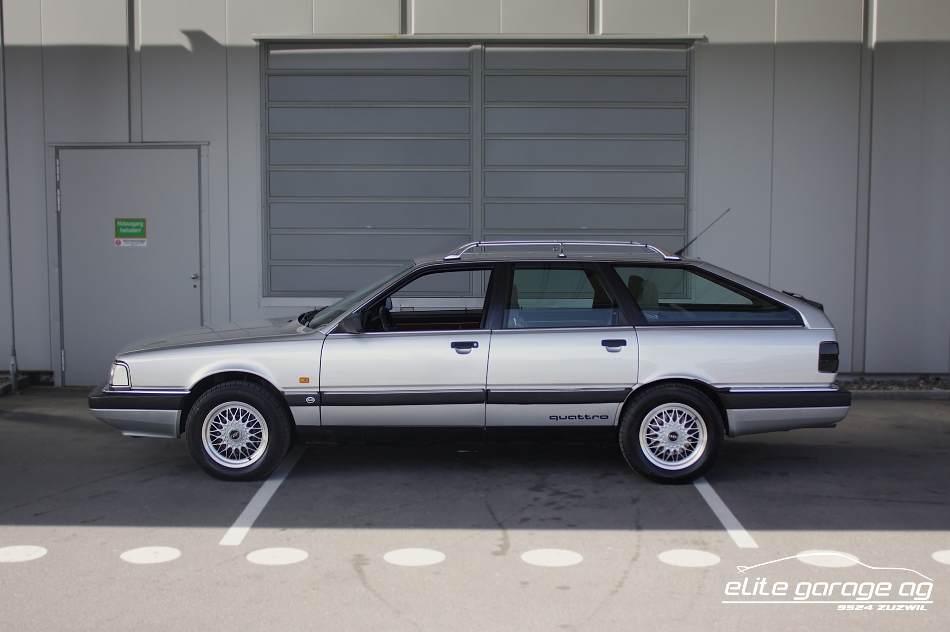 AUDI 200 Avant Turbo 20V quattro-image-1
