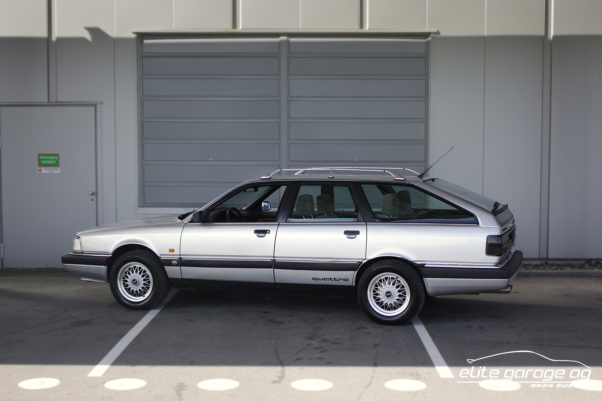 AUDI 200 Avant Turbo 20V quattro-image-2