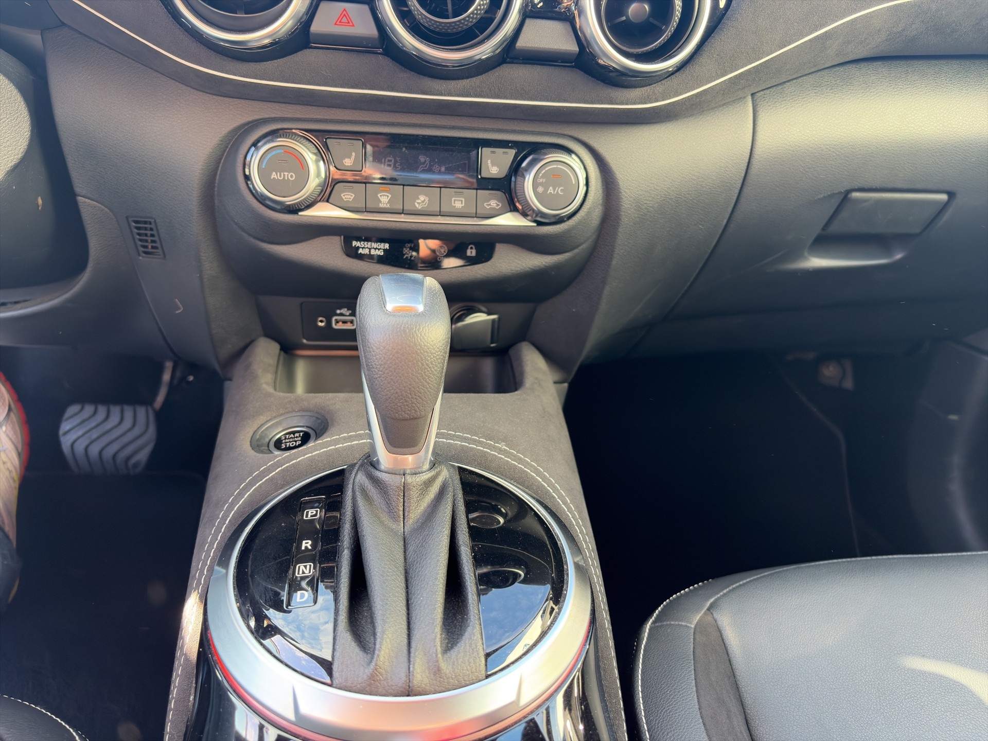 NISSAN Juke 1.0 DIG-T N-Design DCT-image-19