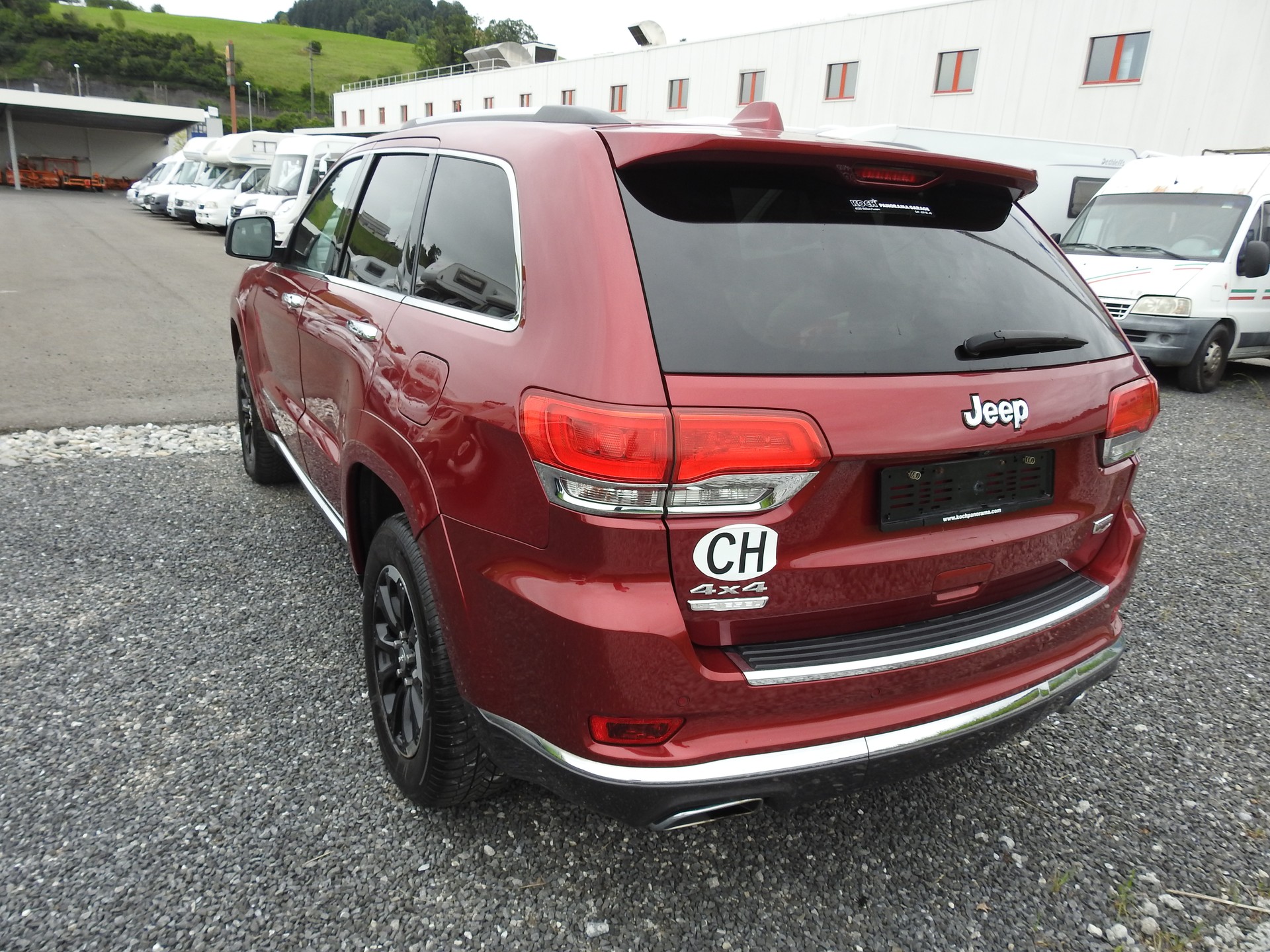 JEEP Grand Cherokee 3.0 CRD Summit Automatic-image-3