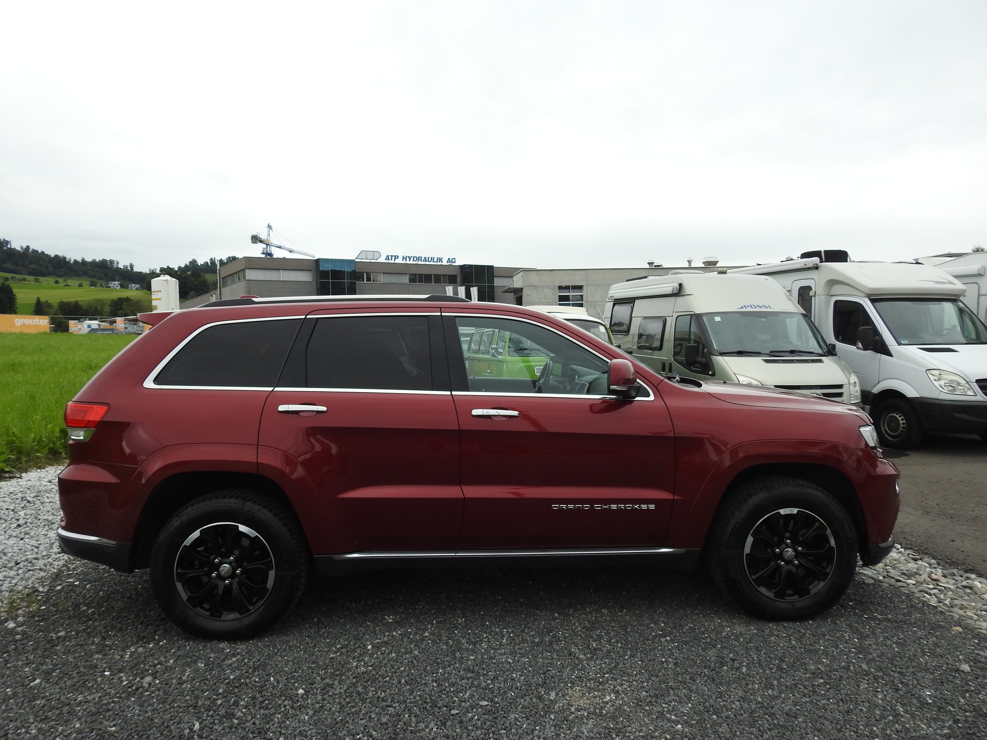 JEEP Grand Cherokee 3.0 CRD Summit Automatic-image-6