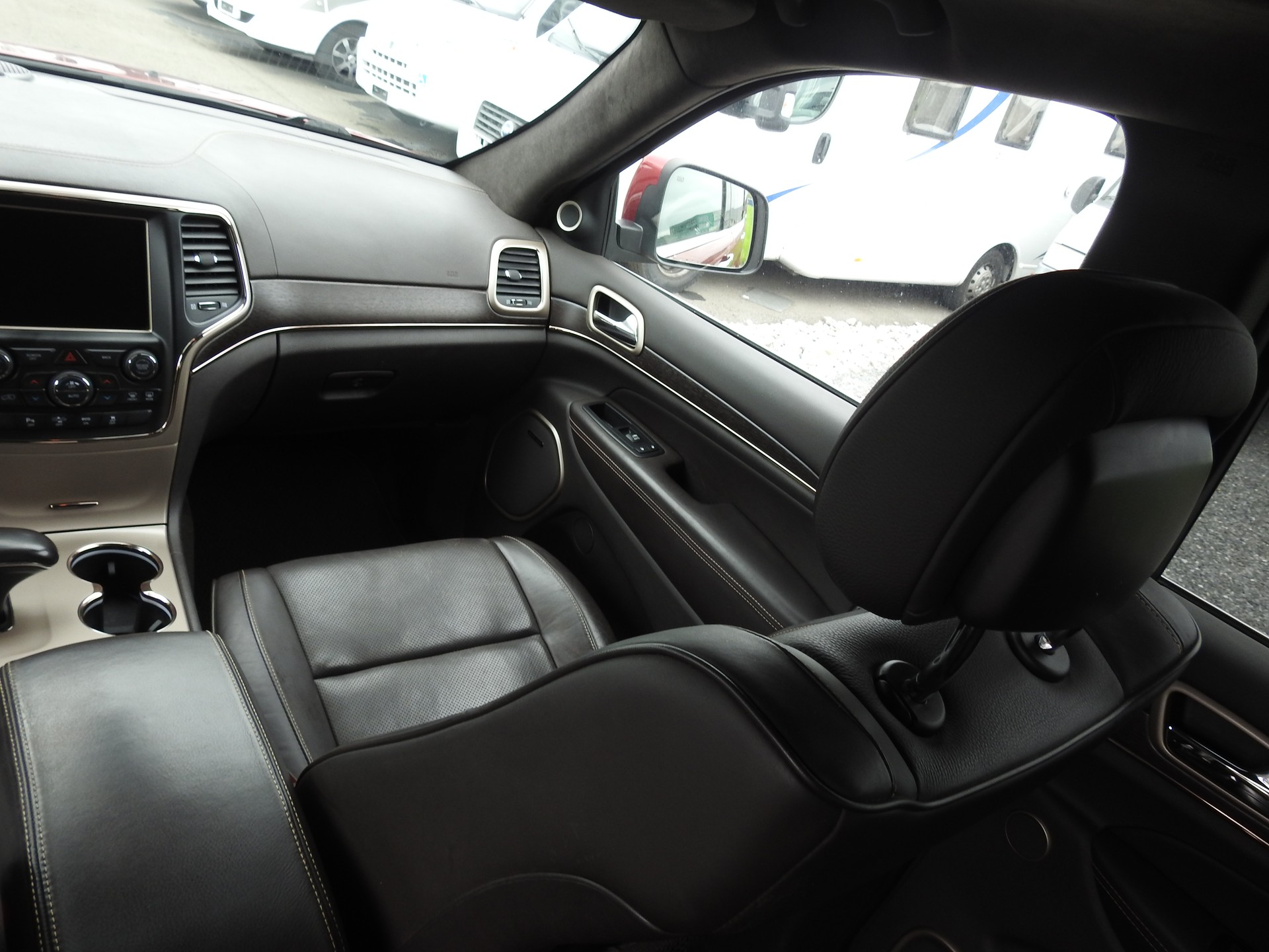 JEEP Grand Cherokee 3.0 CRD Summit Automatic-image-18