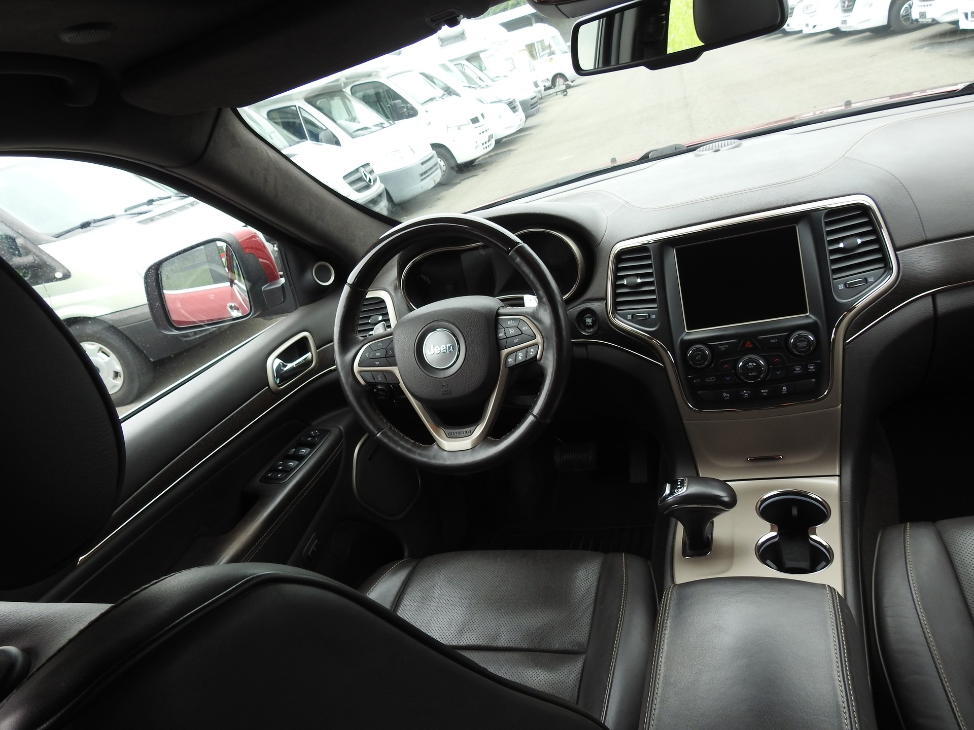 JEEP Grand Cherokee 3.0 CRD Summit Automatic-image-19