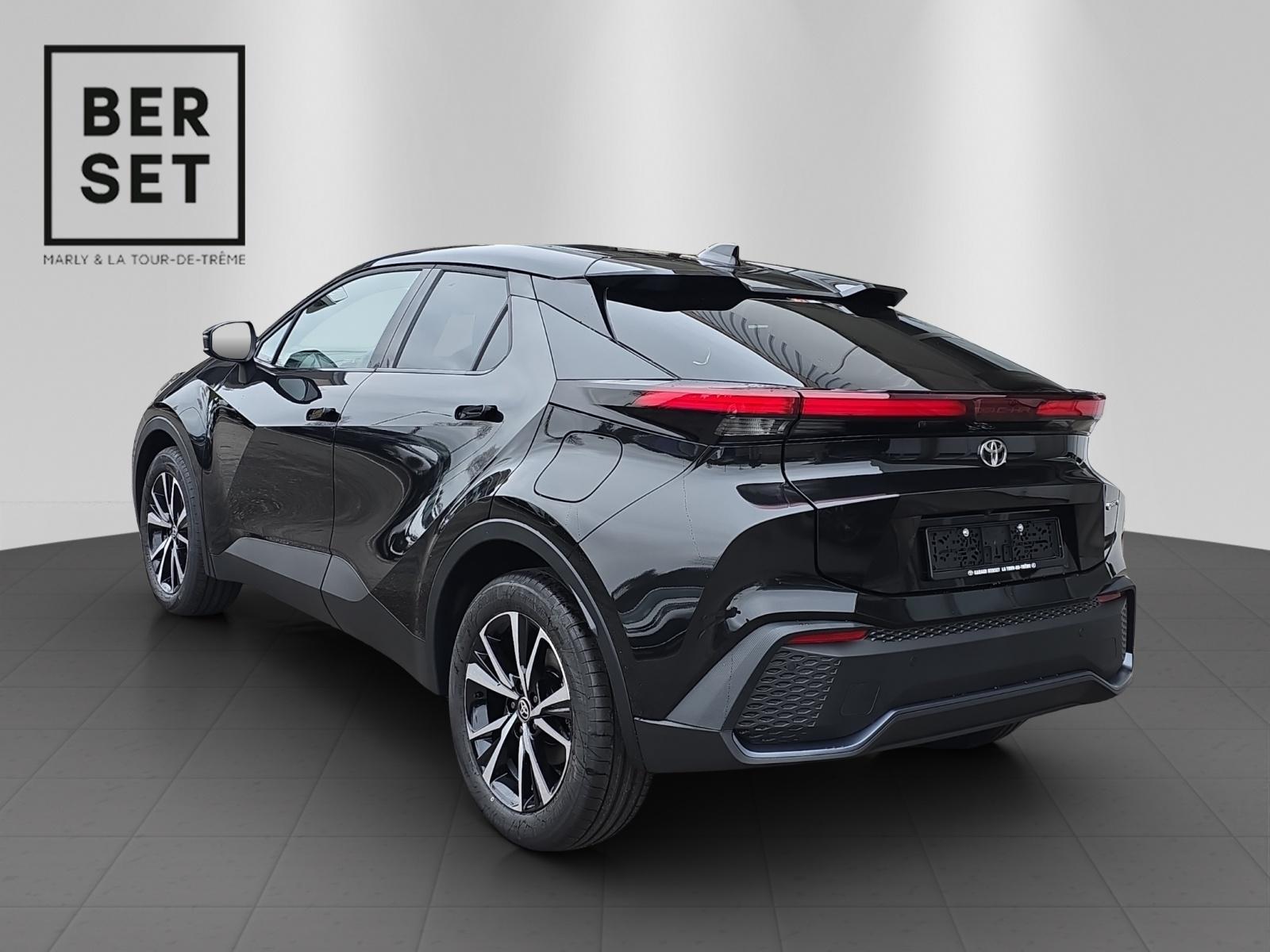 TOYOTA C-HR 2.0 PHEV Swiss Edition-image-2