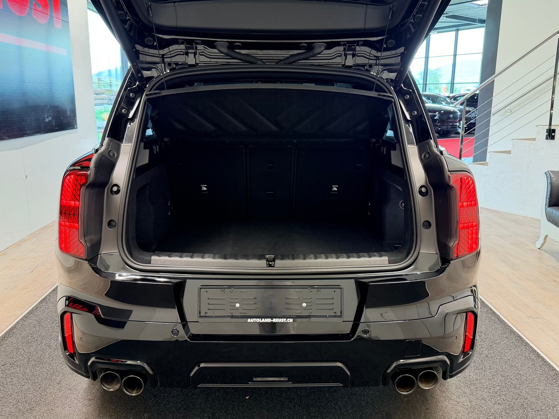 MINI Countryman John Cooper Works ALL4 Steptronic-image-8