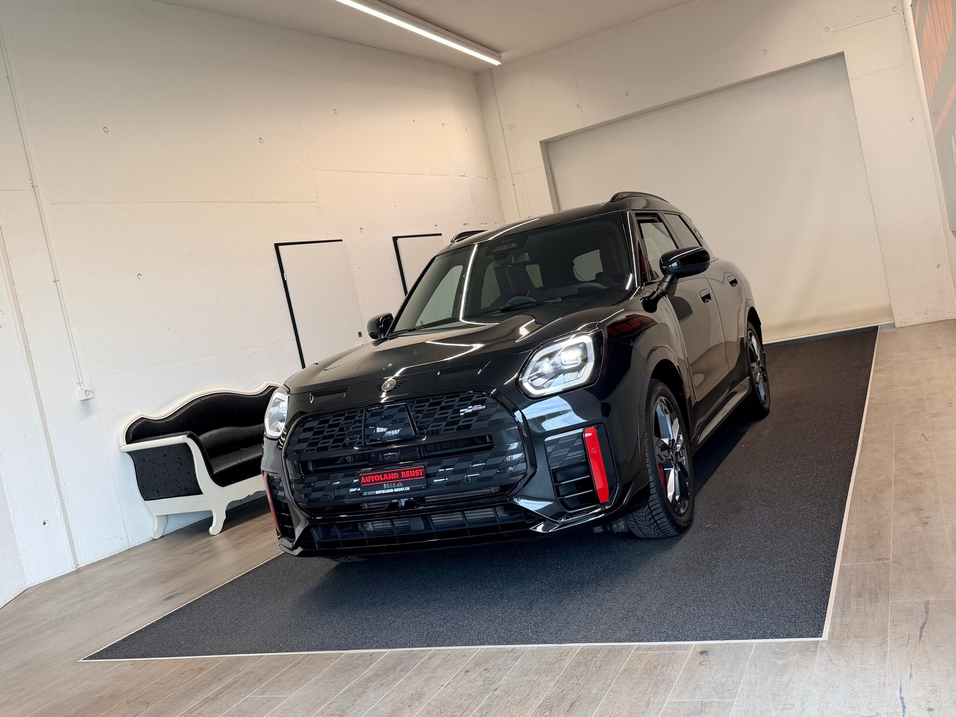 MINI Countryman John Cooper Works ALL4 Steptronic-image-2