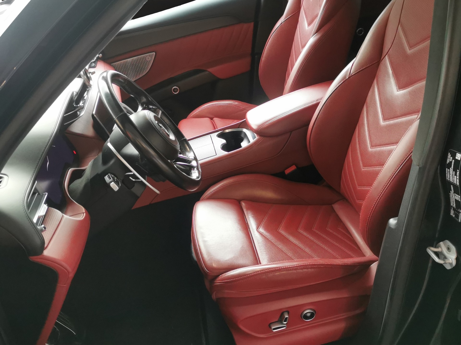 MASERATI Grecale 2.0 MHEV Modena Hybrid Automatica-image-11