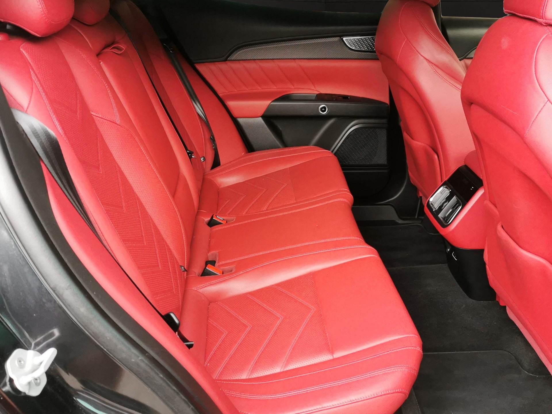 MASERATI Grecale 2.0 MHEV Modena Hybrid Automatica-image-16