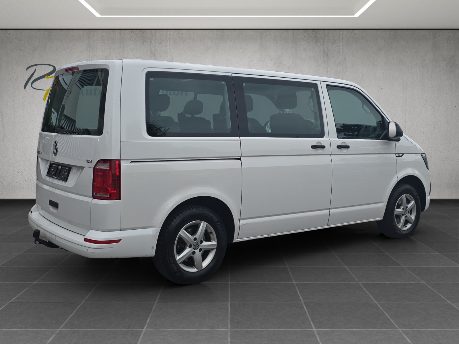 VW T6 Multivan 2.0 TDI Trendline-image-3