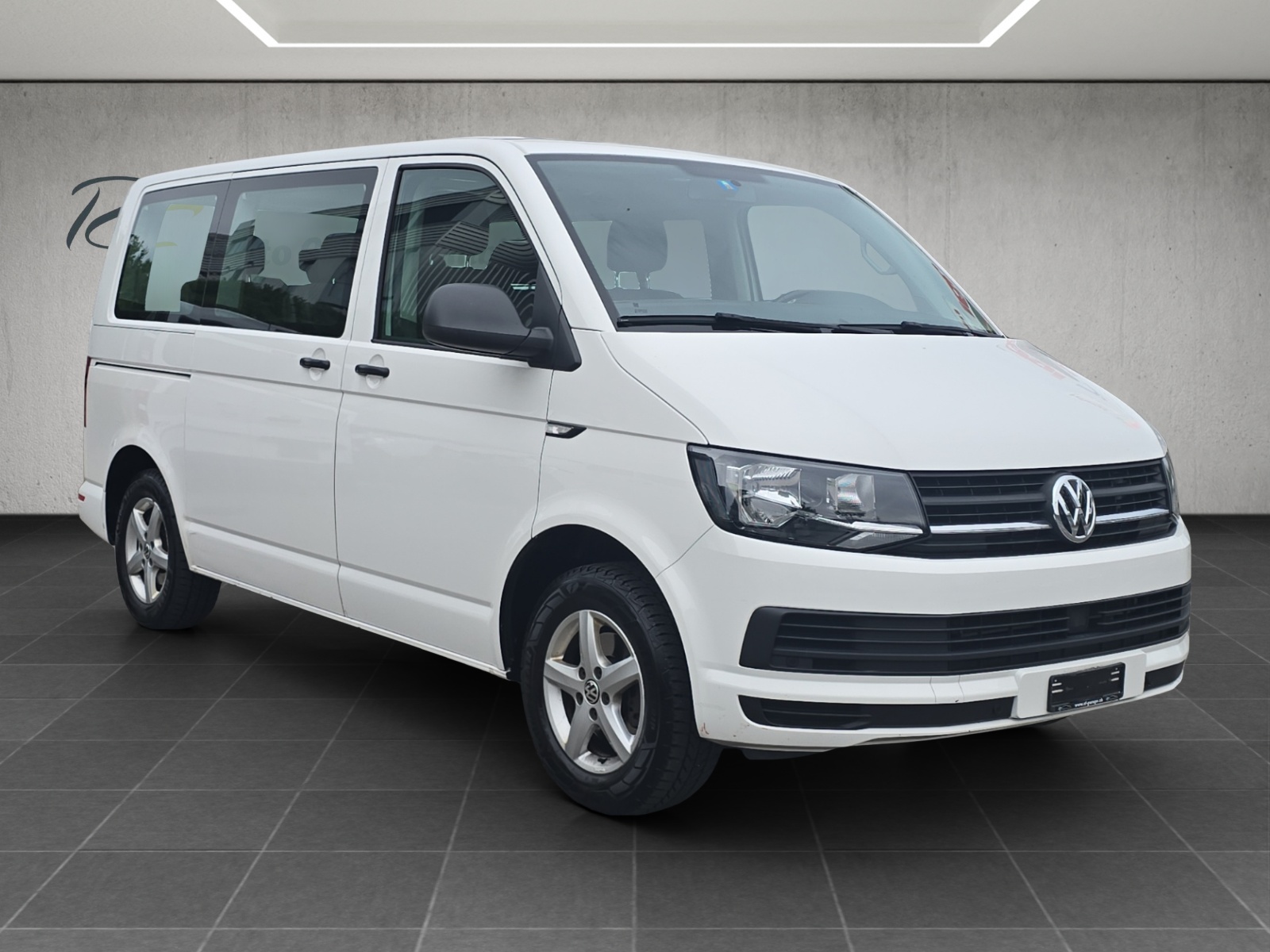 VW T6 Multivan 2.0 TDI Trendline-image-2