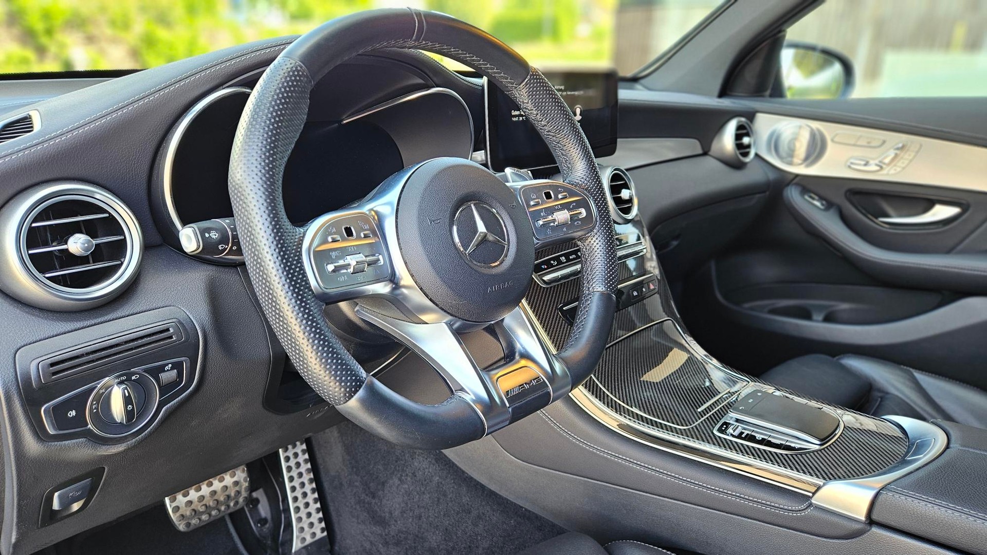 MERCEDES-BENZ GLC 43 AMG 4m-image-9