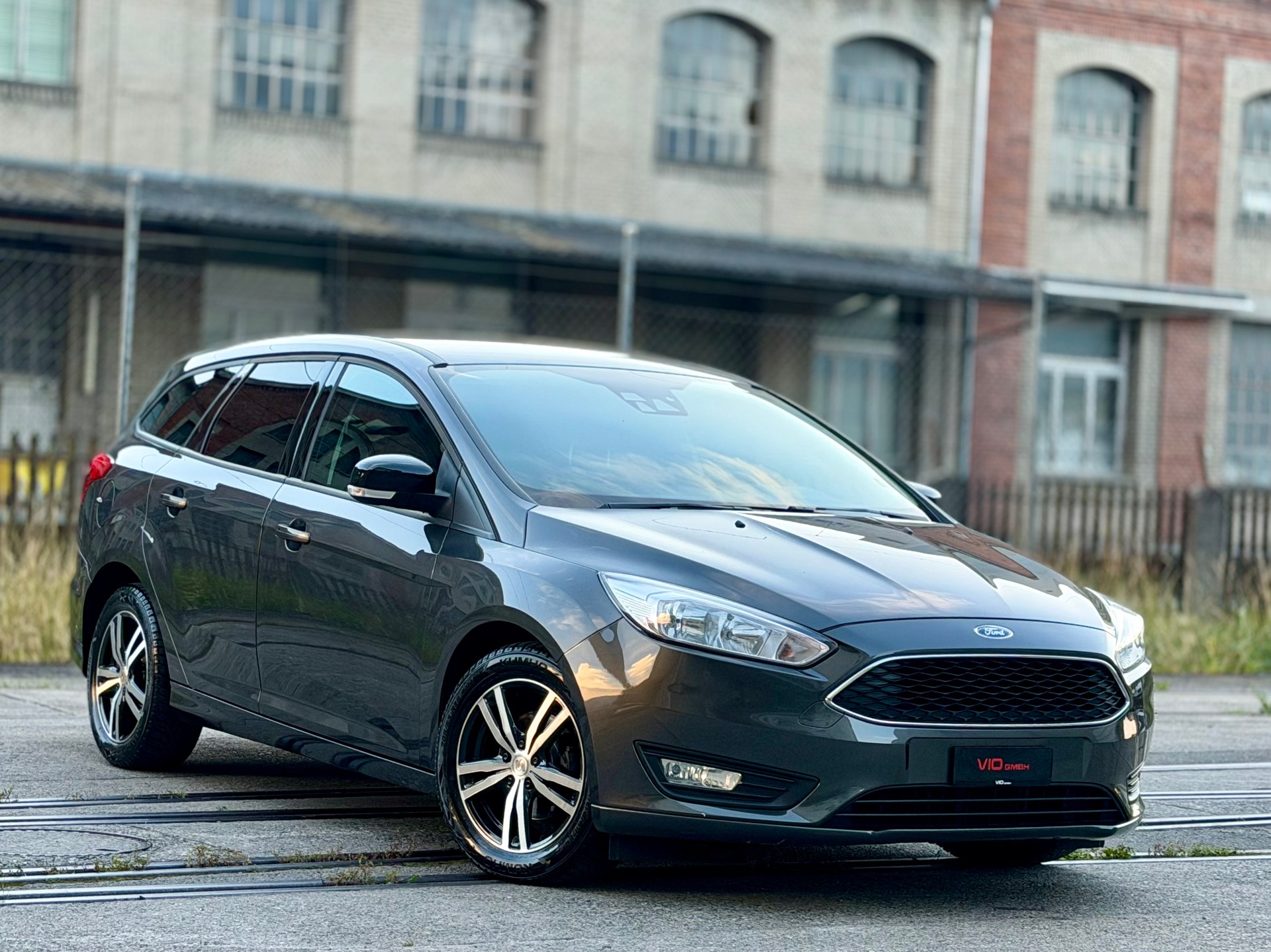 FORD Focus 1.0 SCTi Business-image-4