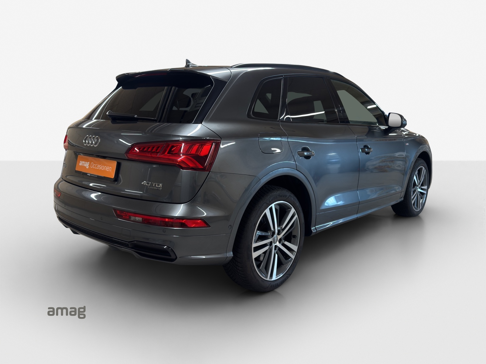 AUDI Q5 2.0 TDI sport quattro S-tronic-image-4