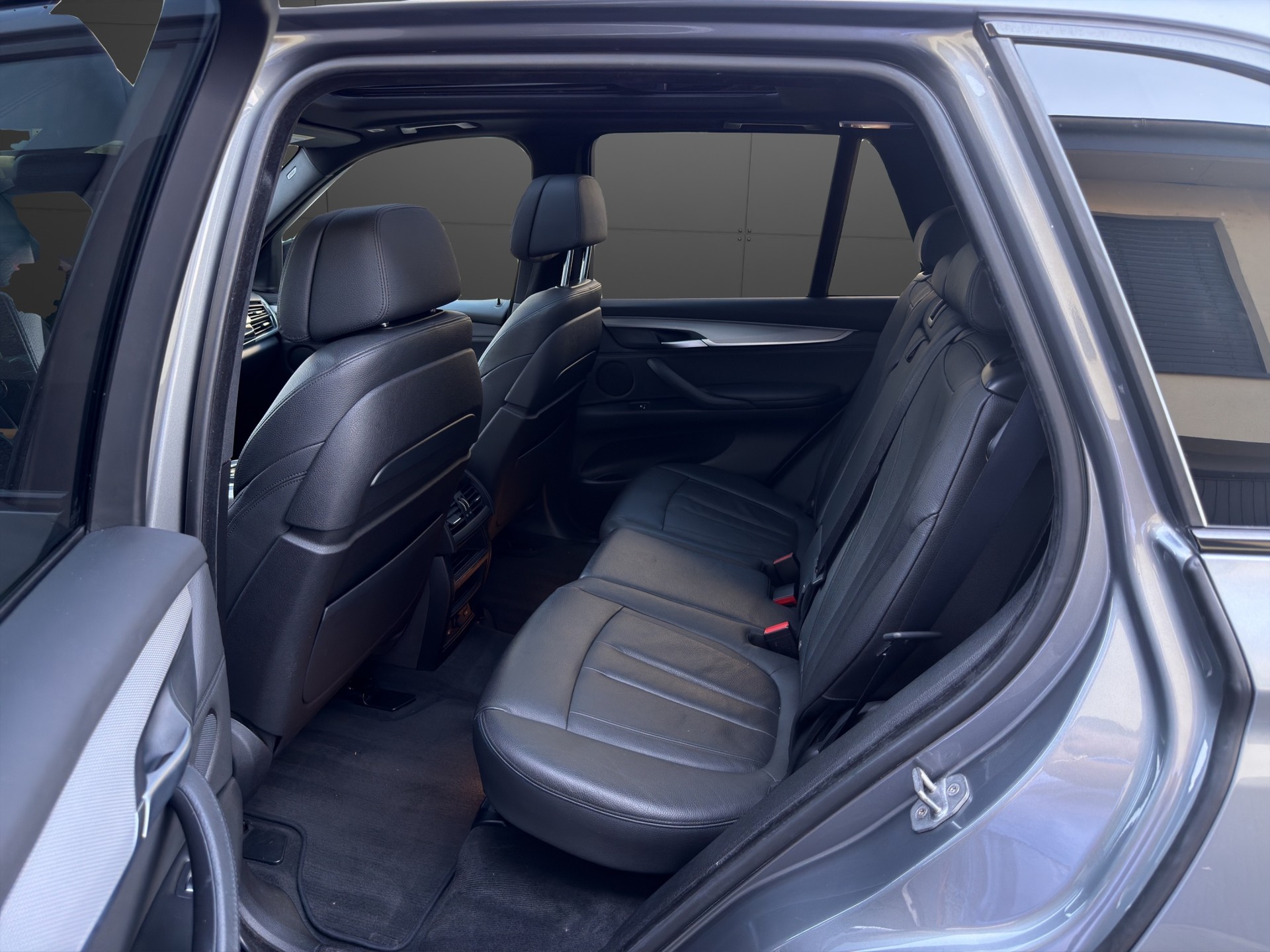BMW X5 xDrive 30d Steptronic M Sport-image-23