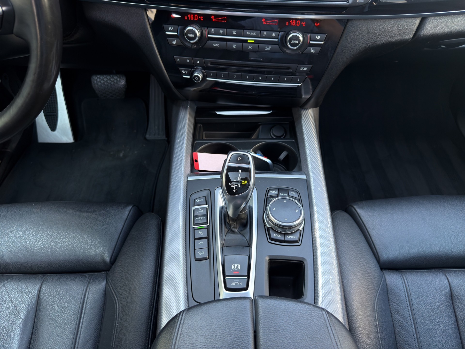 BMW X5 xDrive 30d Steptronic M Sport-image-13
