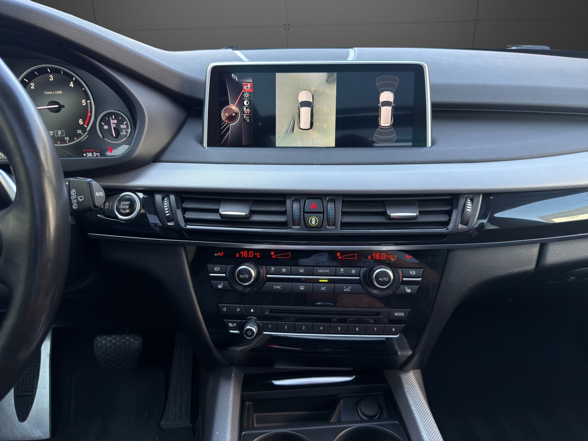 BMW X5 xDrive 30d Steptronic M Sport-image-16