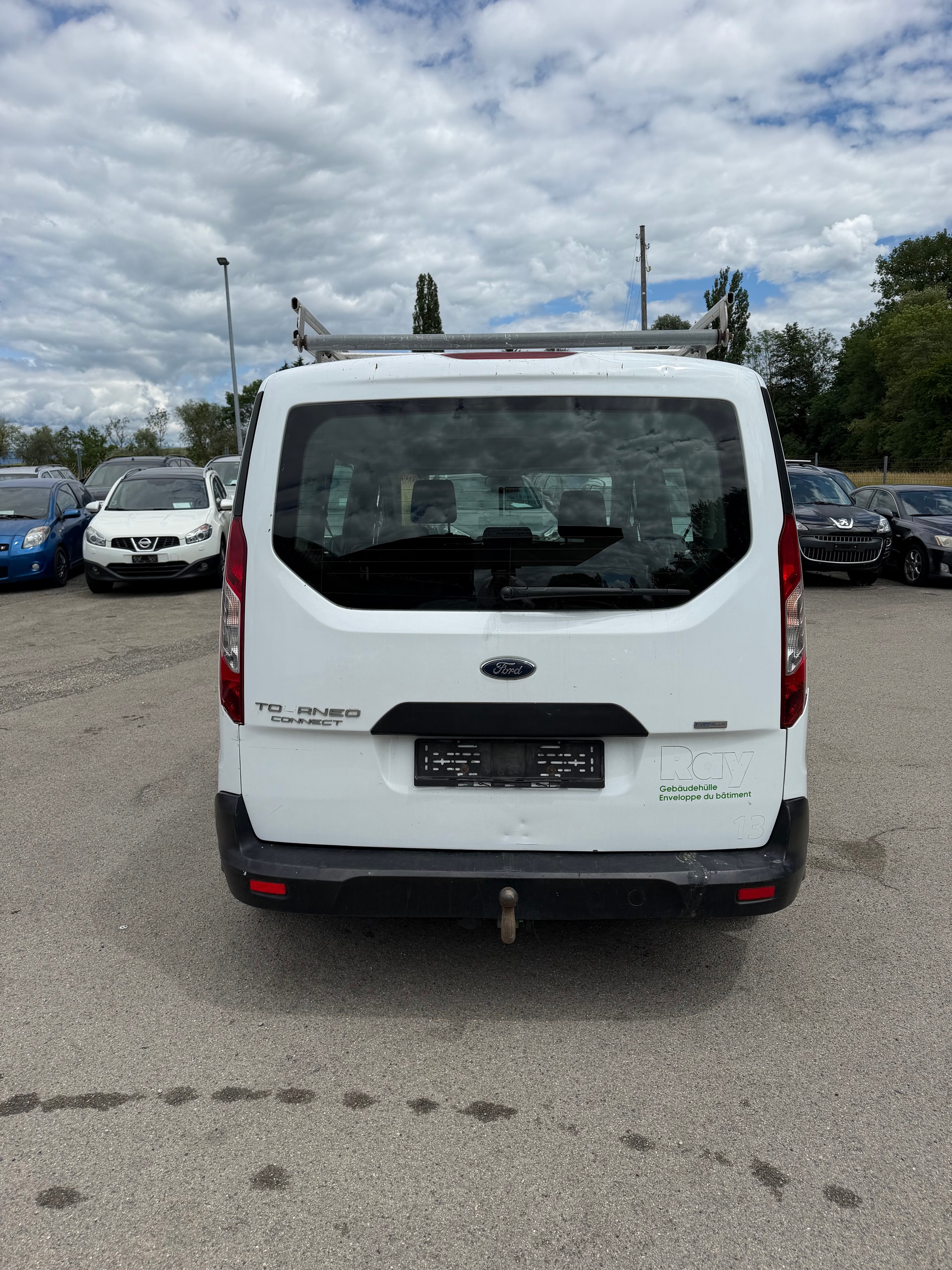FORD Grand Tourneo Connect 1.5 EcoBlue Trend-image-9
