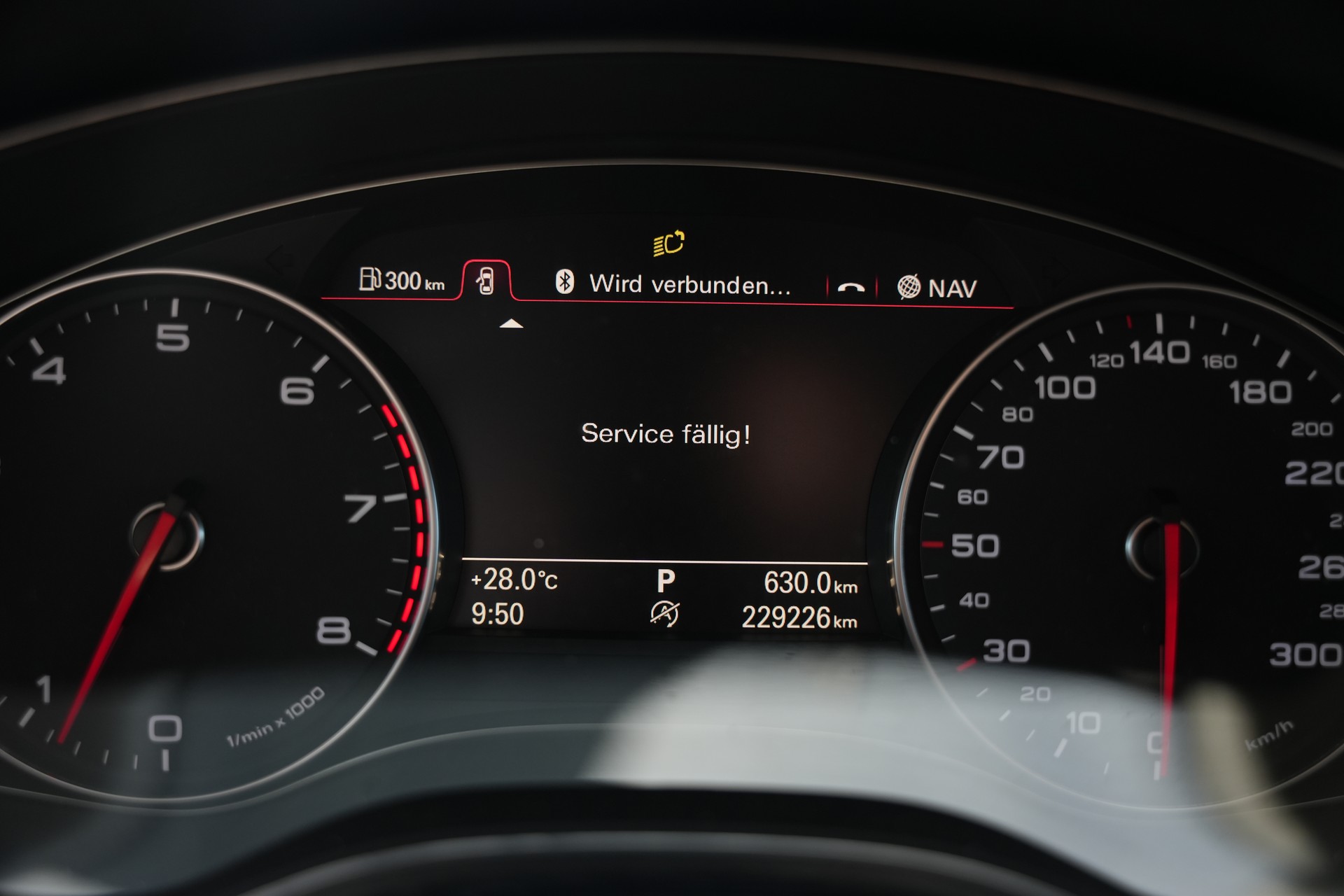 AUDI A6 Limousine 3.0 TFSI V6 quattro S-tronic-image-9