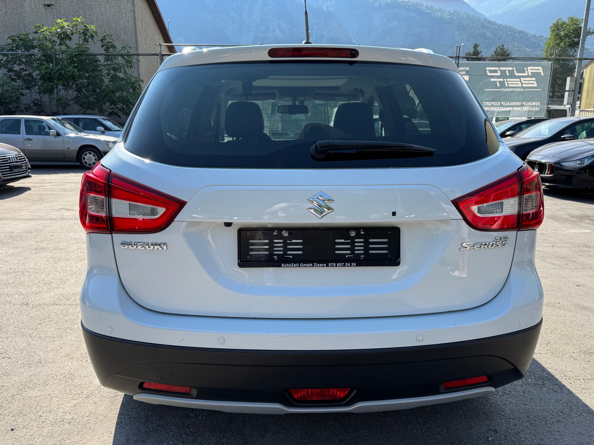 SUZUKI SX4 S-Cross 1.4 16VSergio Cellano Top 4WD Autom.-image-4