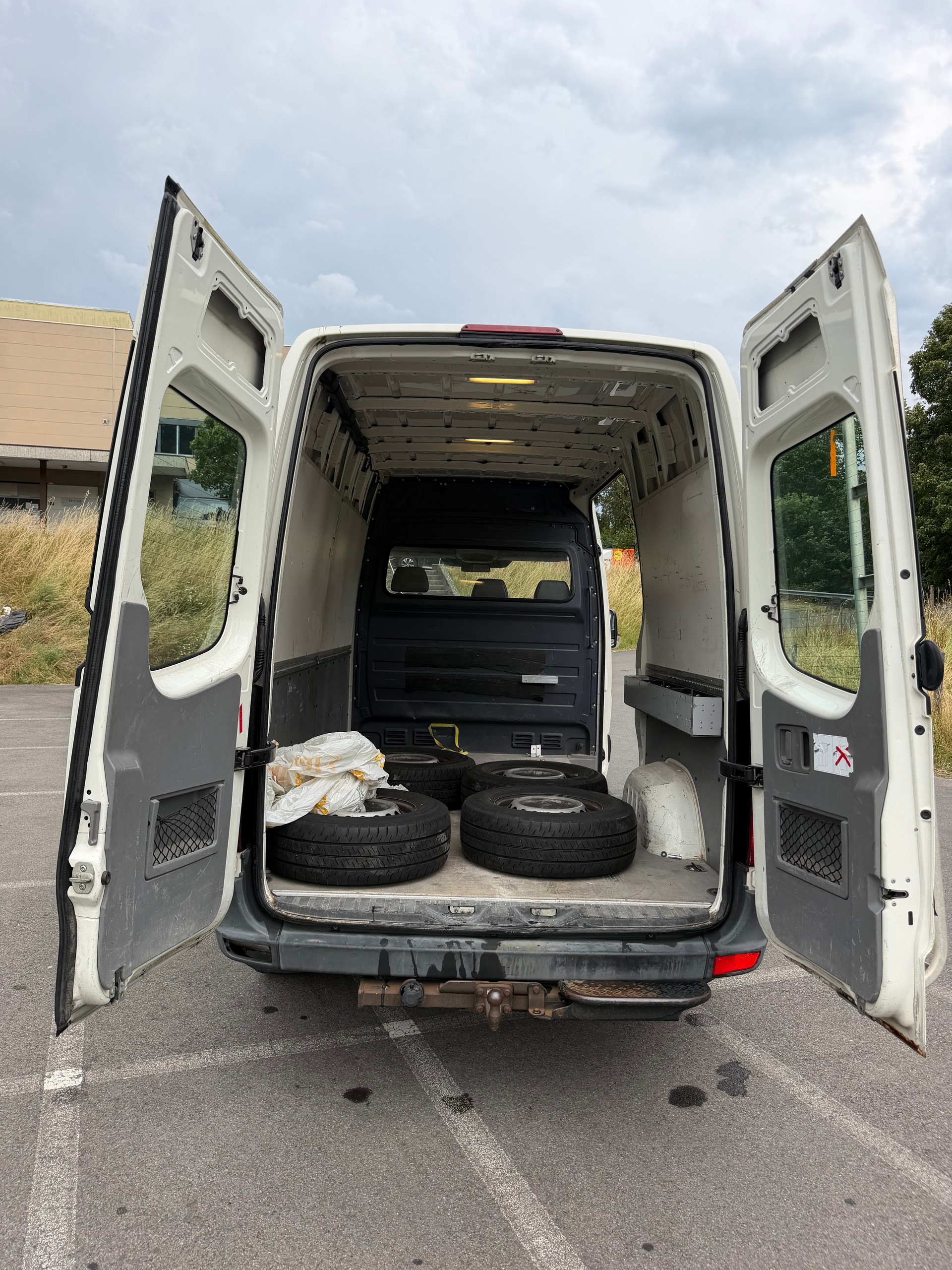 VW Crafter 35 2.5 BlueTDI 109 PS-image-6