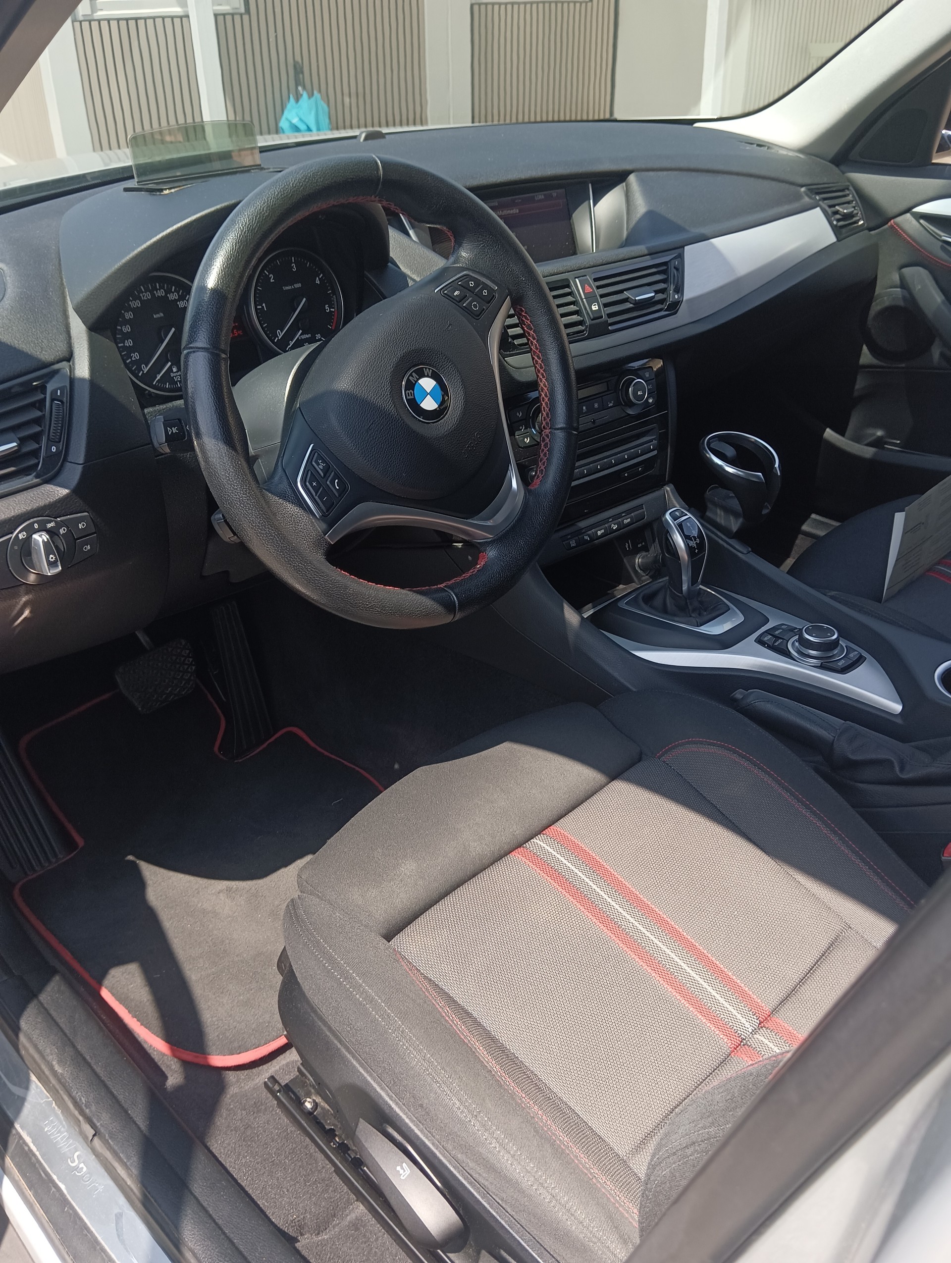 BMW X1 xDrive 25d Steptronic-image-5