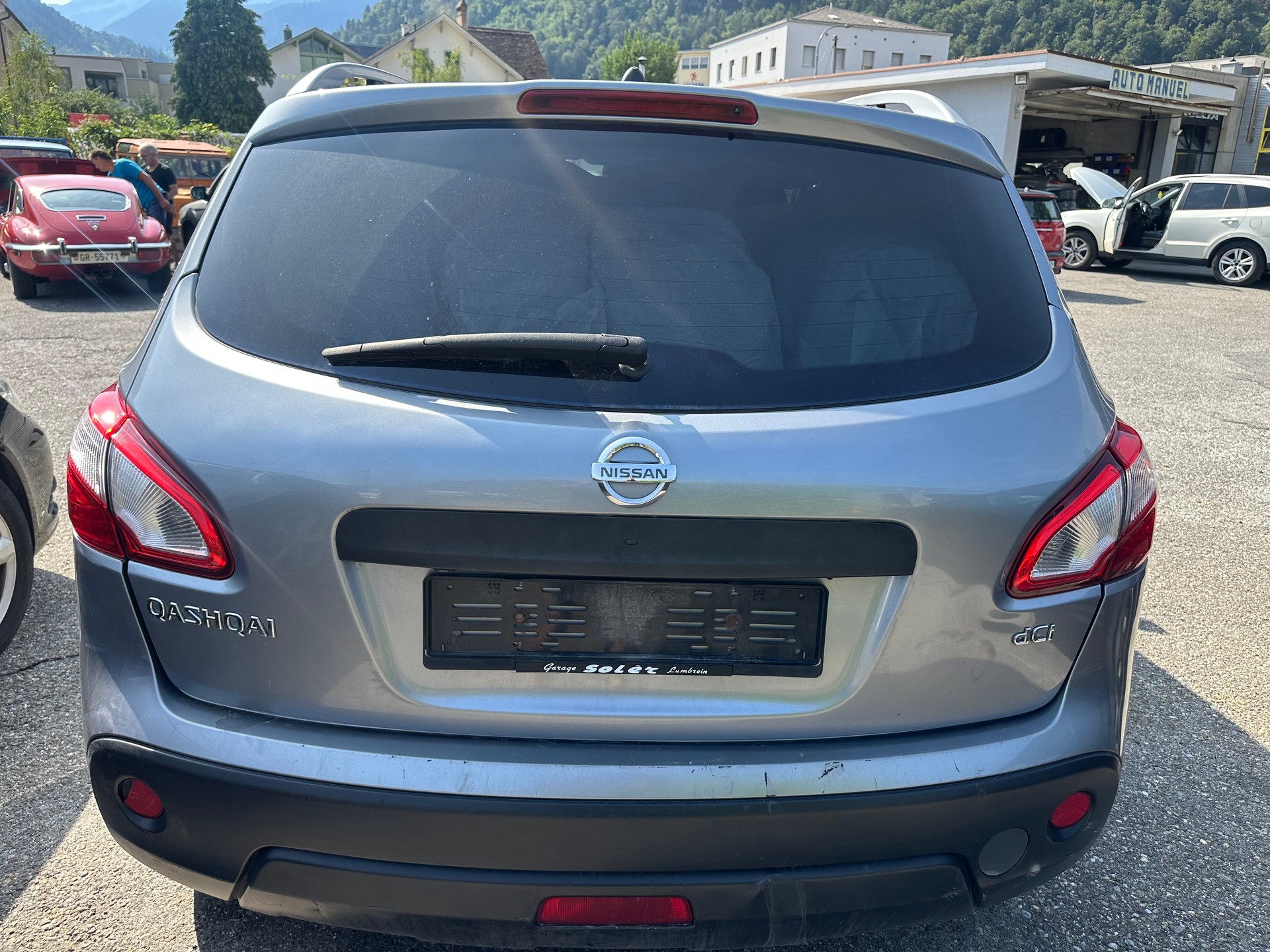 NISSAN Qashqai 2.0 dCi 4WD tekna-image-5