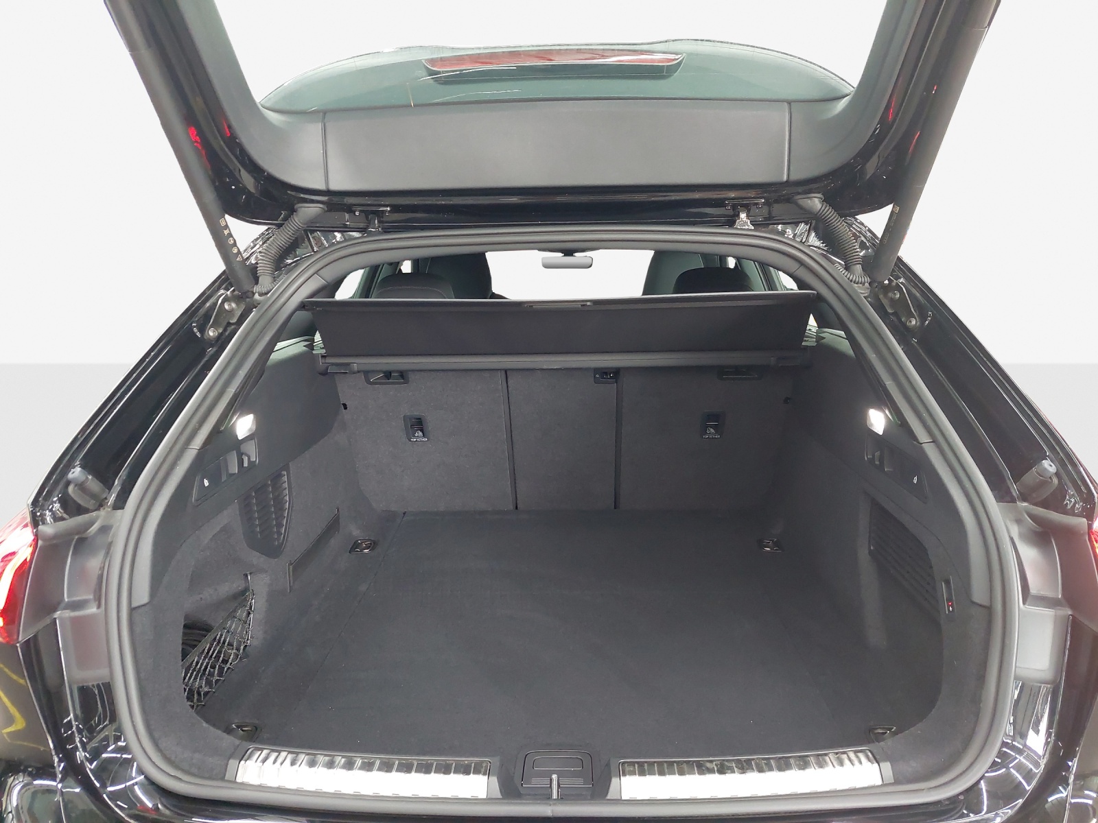 AUDI A5 Avant TFSI quattro 150 kW S tronic-image-12