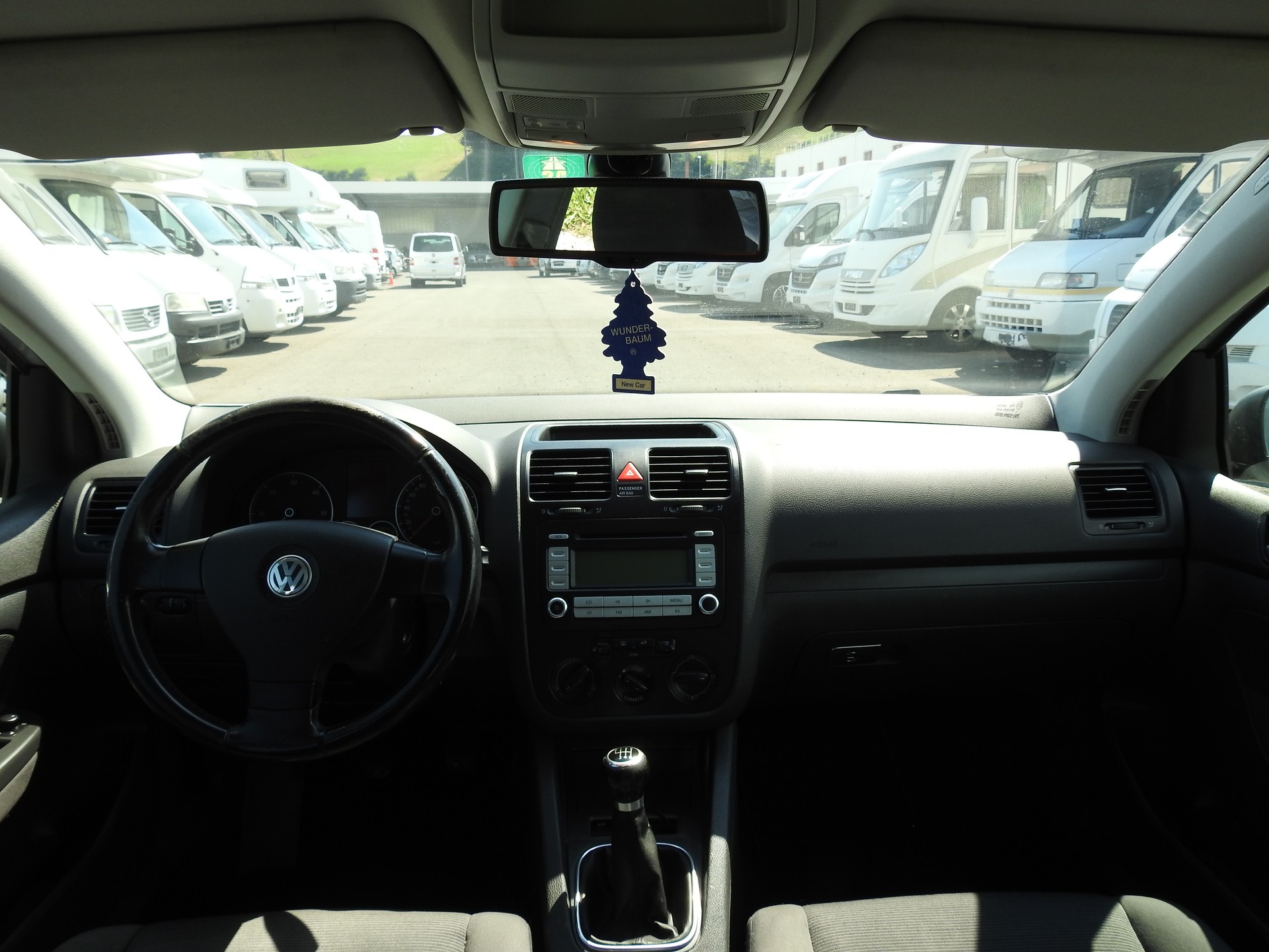 VW Golf 1.9 TDI Trendline 4Motion-image-16