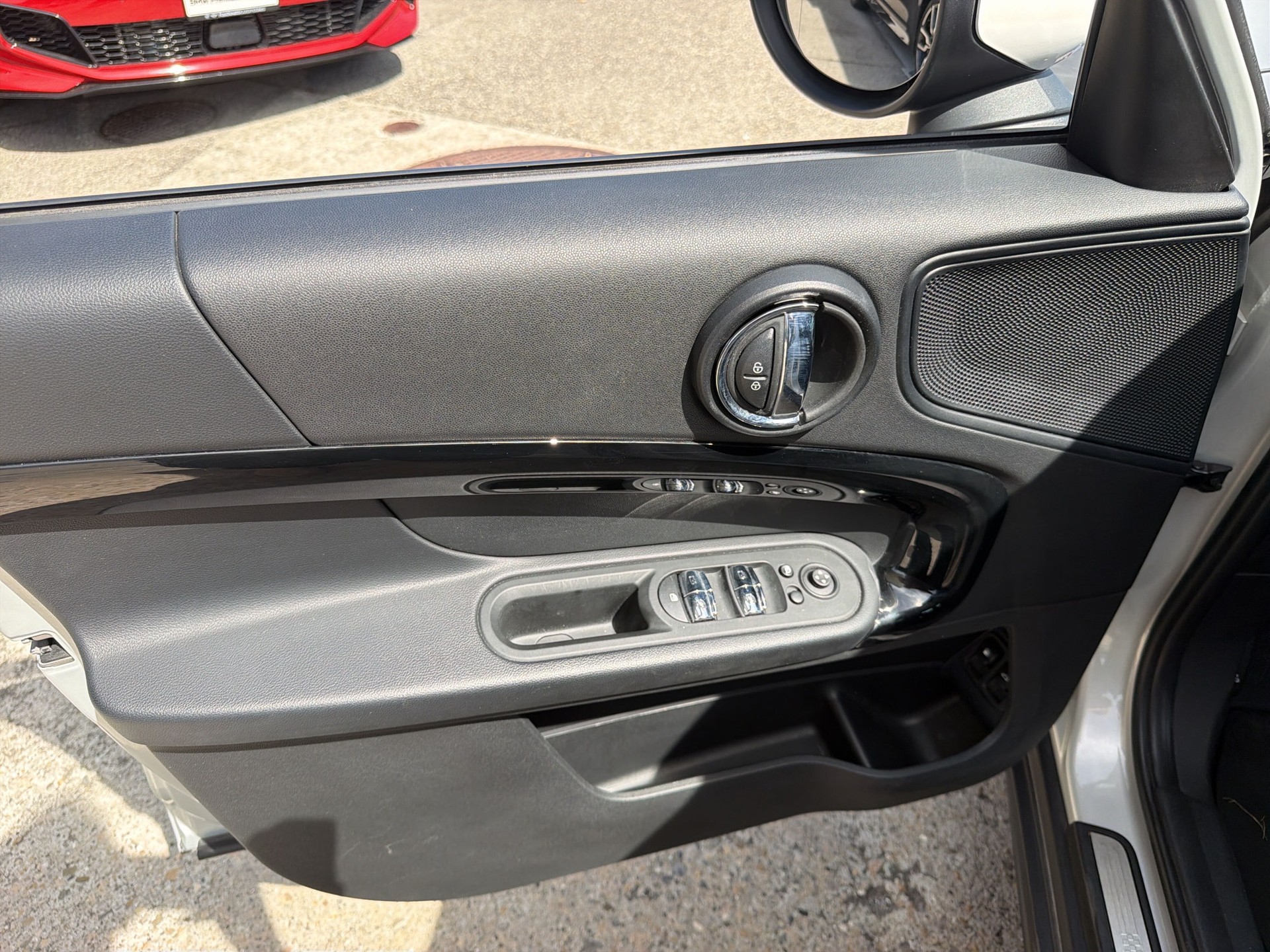 MINI Countryman Cooper SE ALL4 PHEV Steptronic-image-16